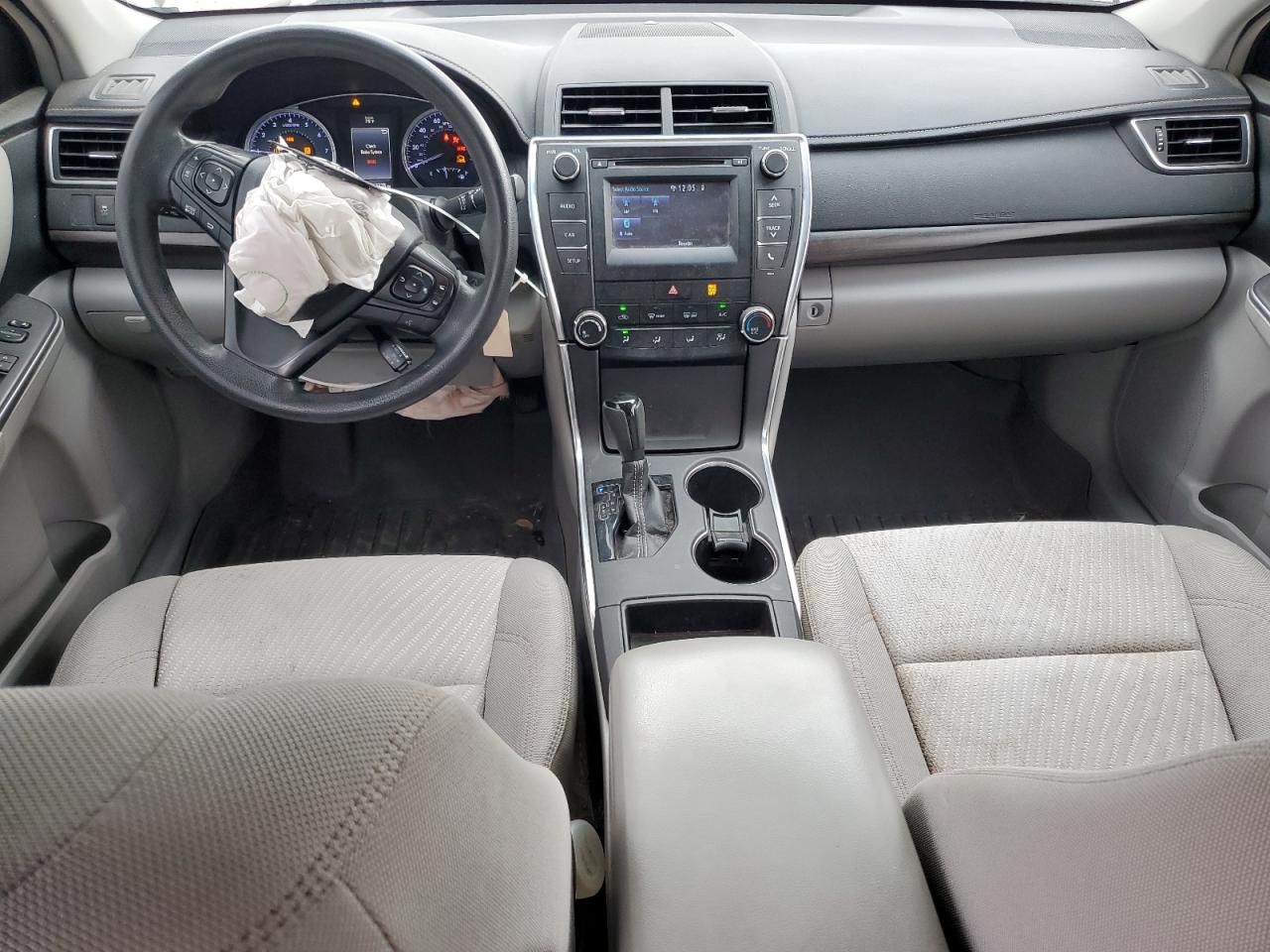 2016 Toyota Camry - Image 8
