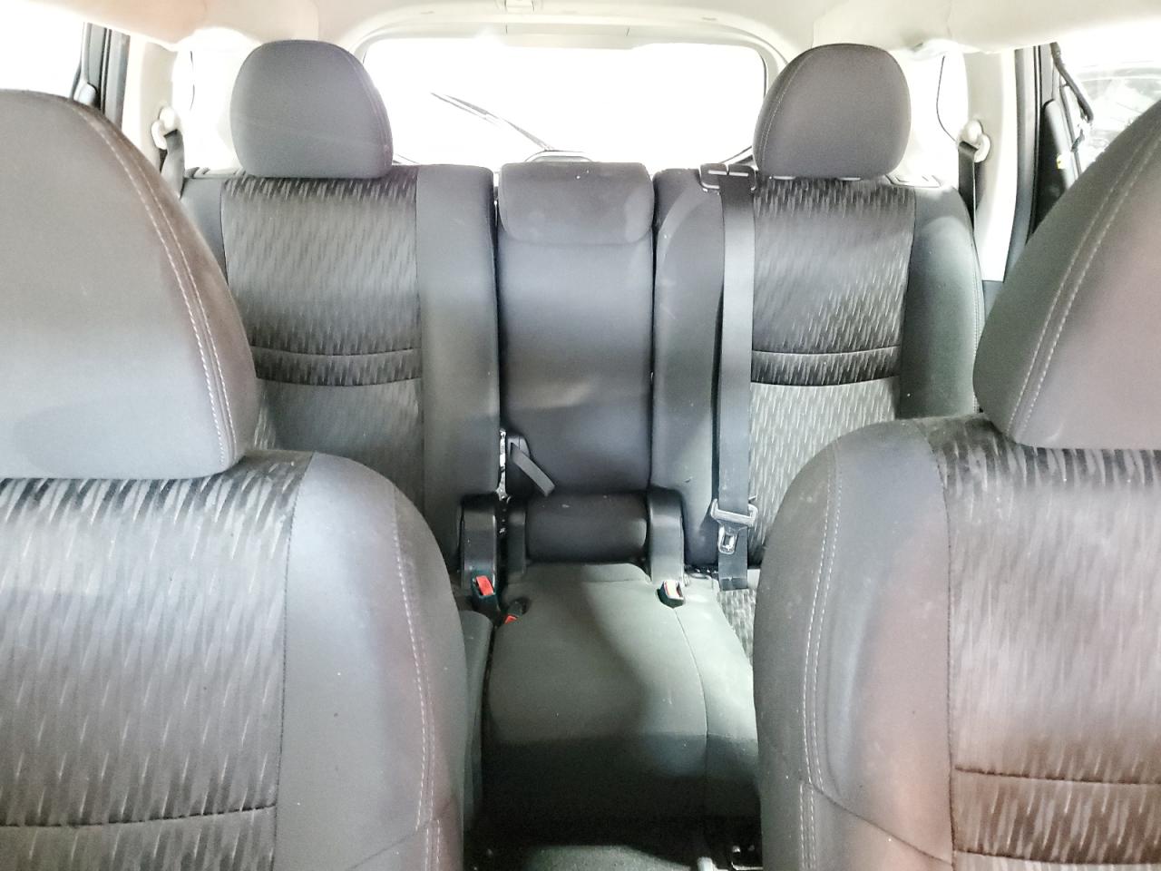 2019 Nissan Rogue - Image 10