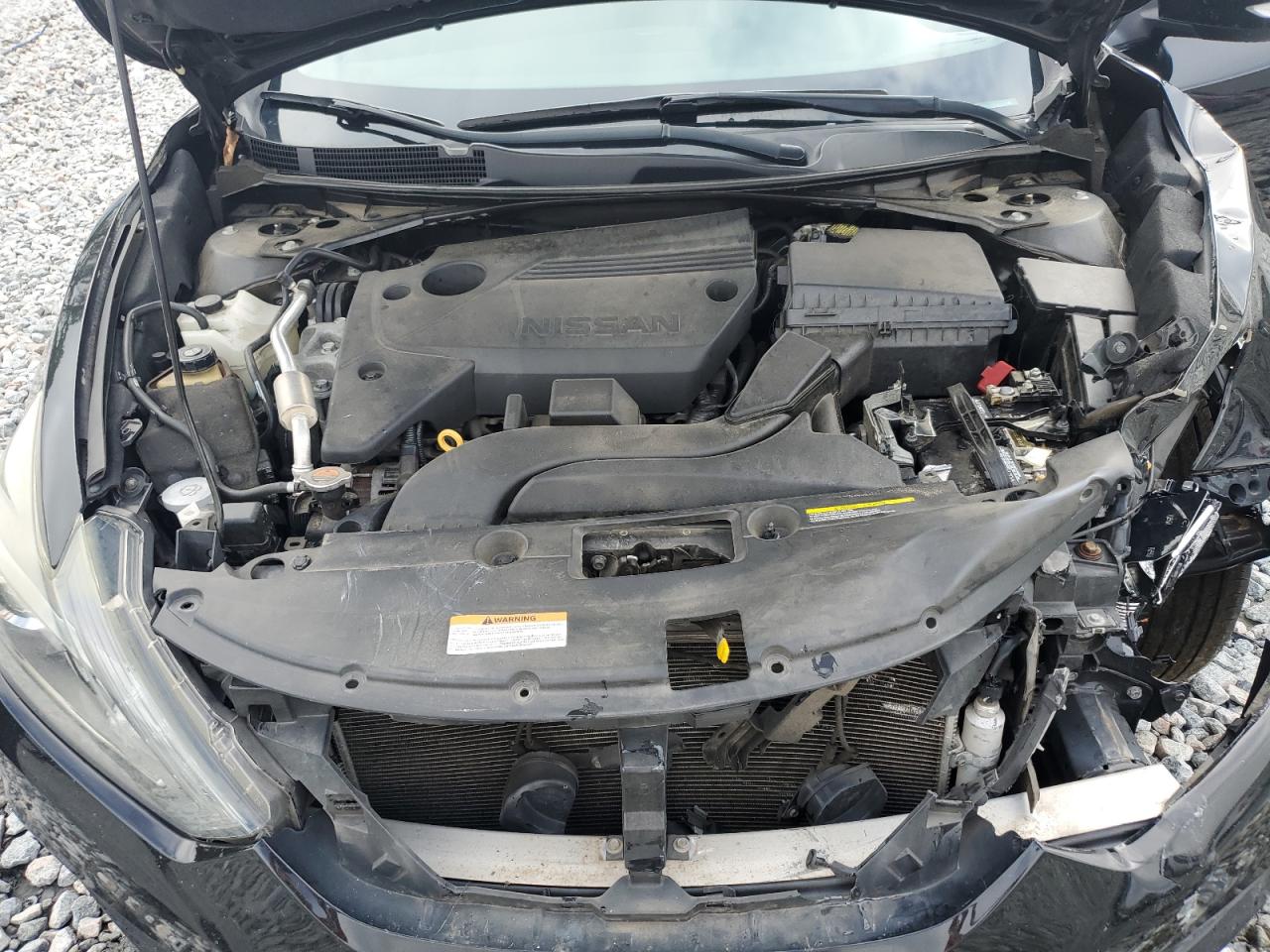 2016 Nissan Altima - Image 11