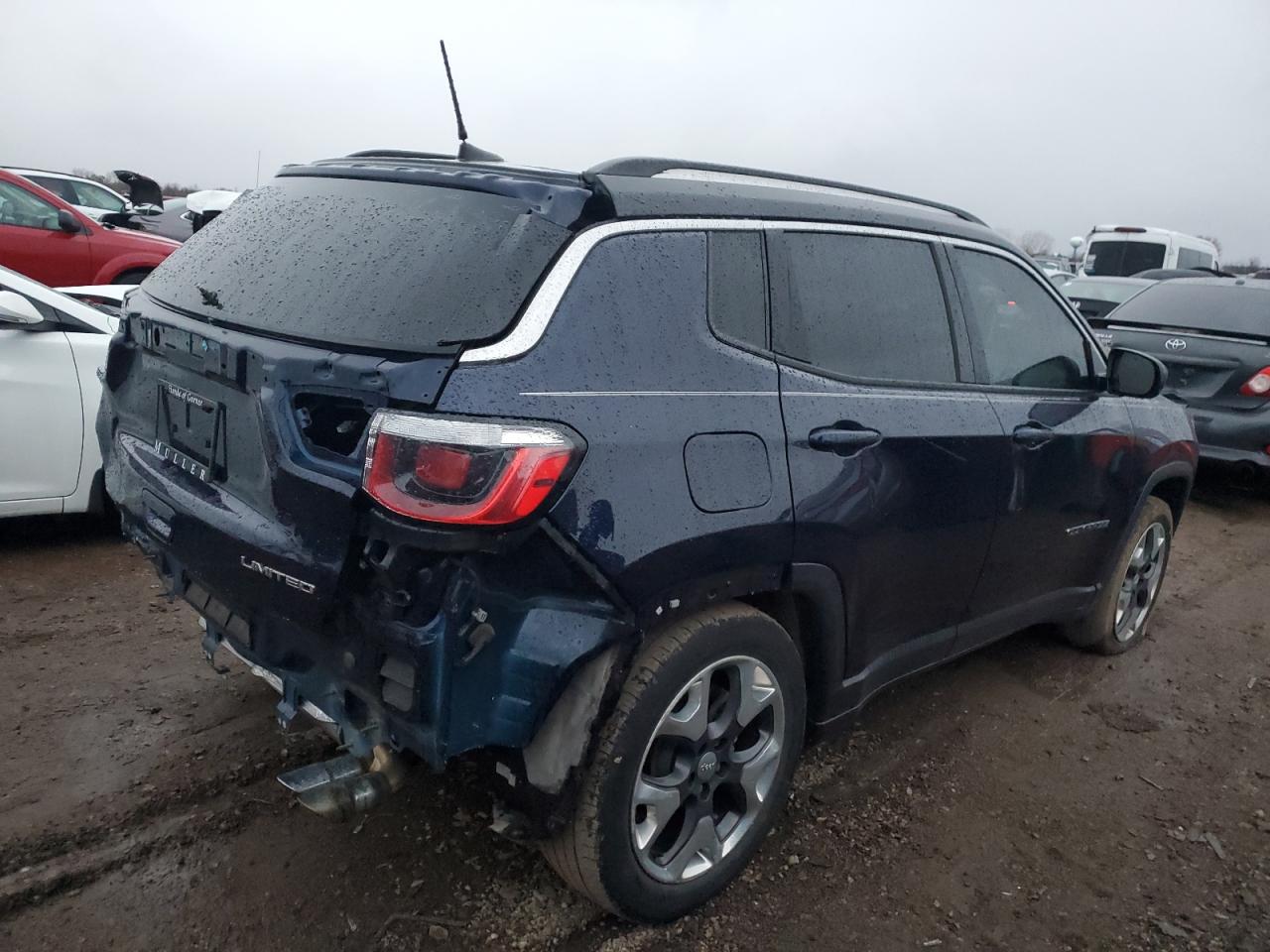 VIN 3C4NJCCB3KT726216 2019 JEEP COMPASS no.3