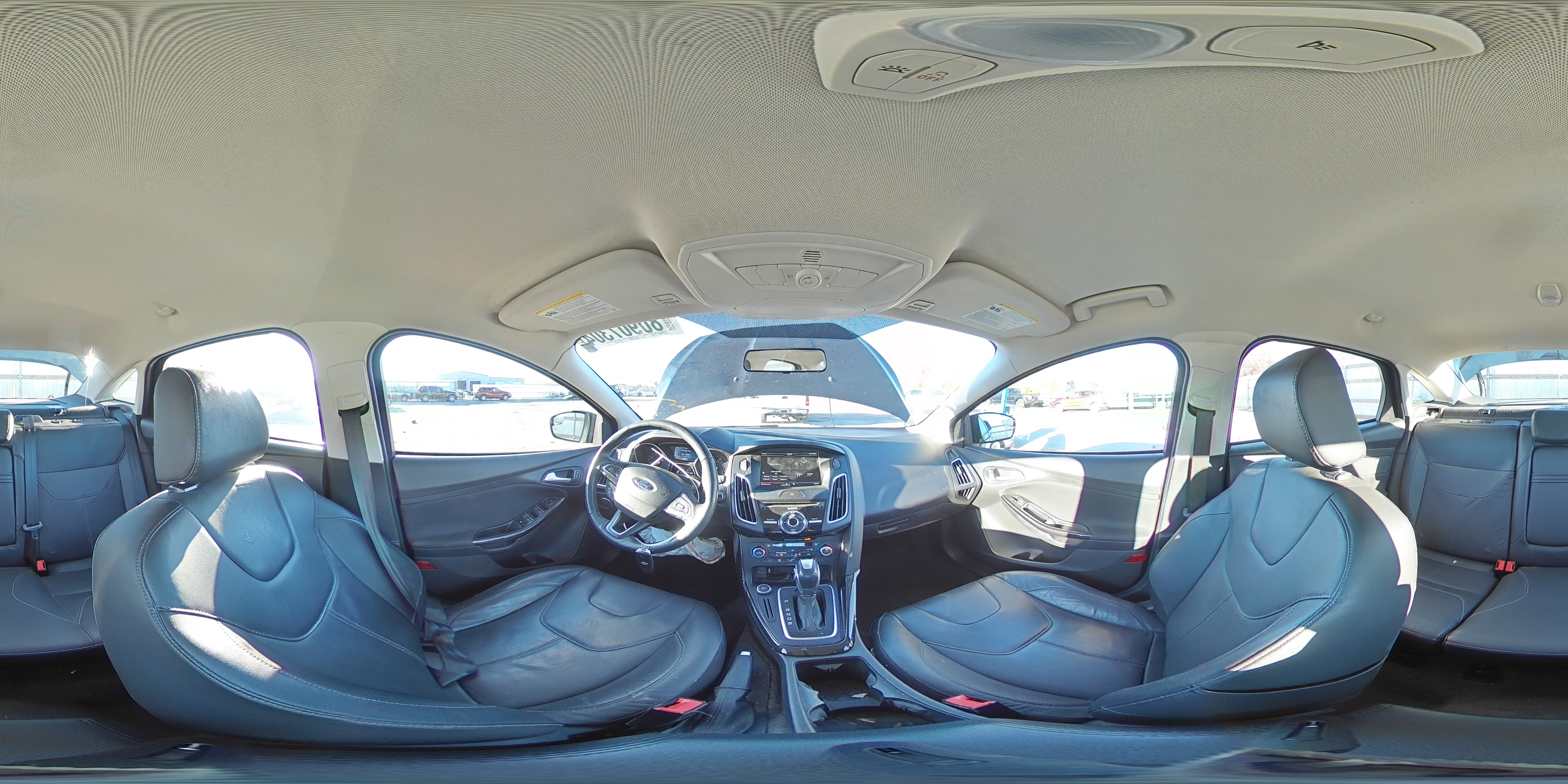 2015 Ford Focus - Image 12