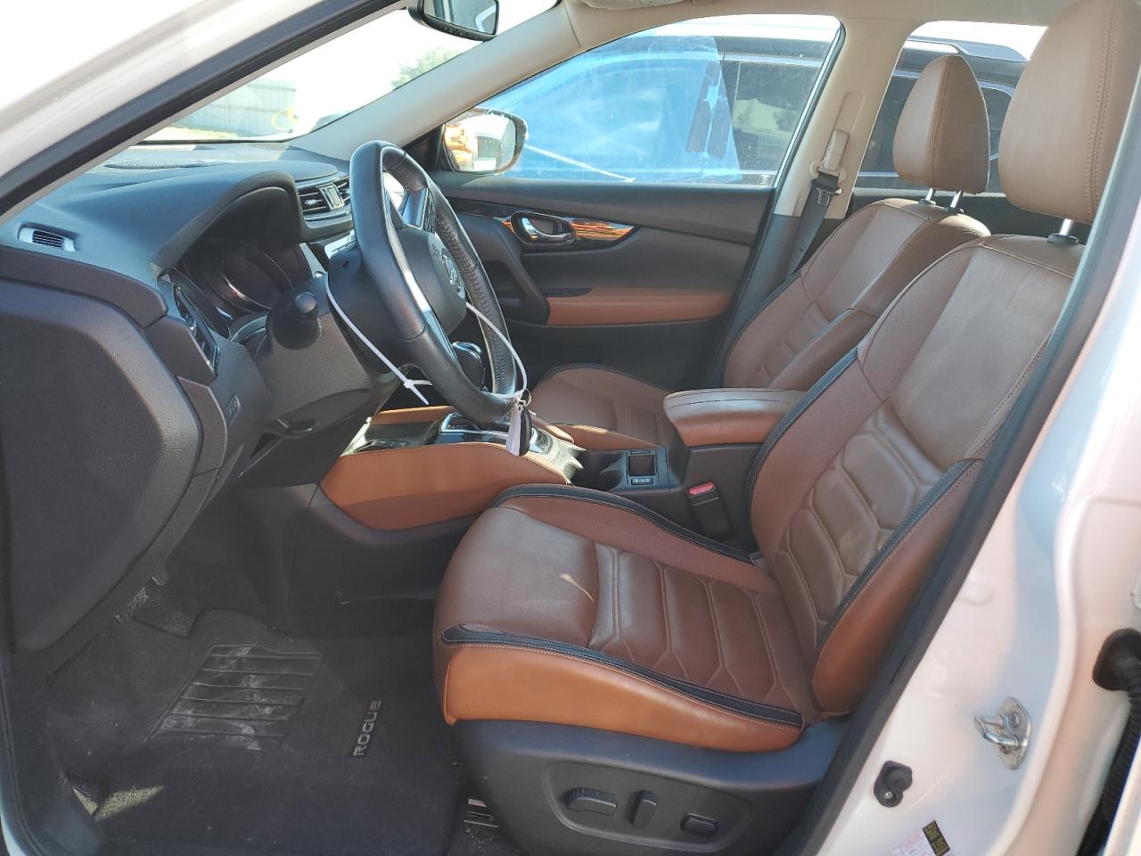 2018 Nissan Rogue - Image 7