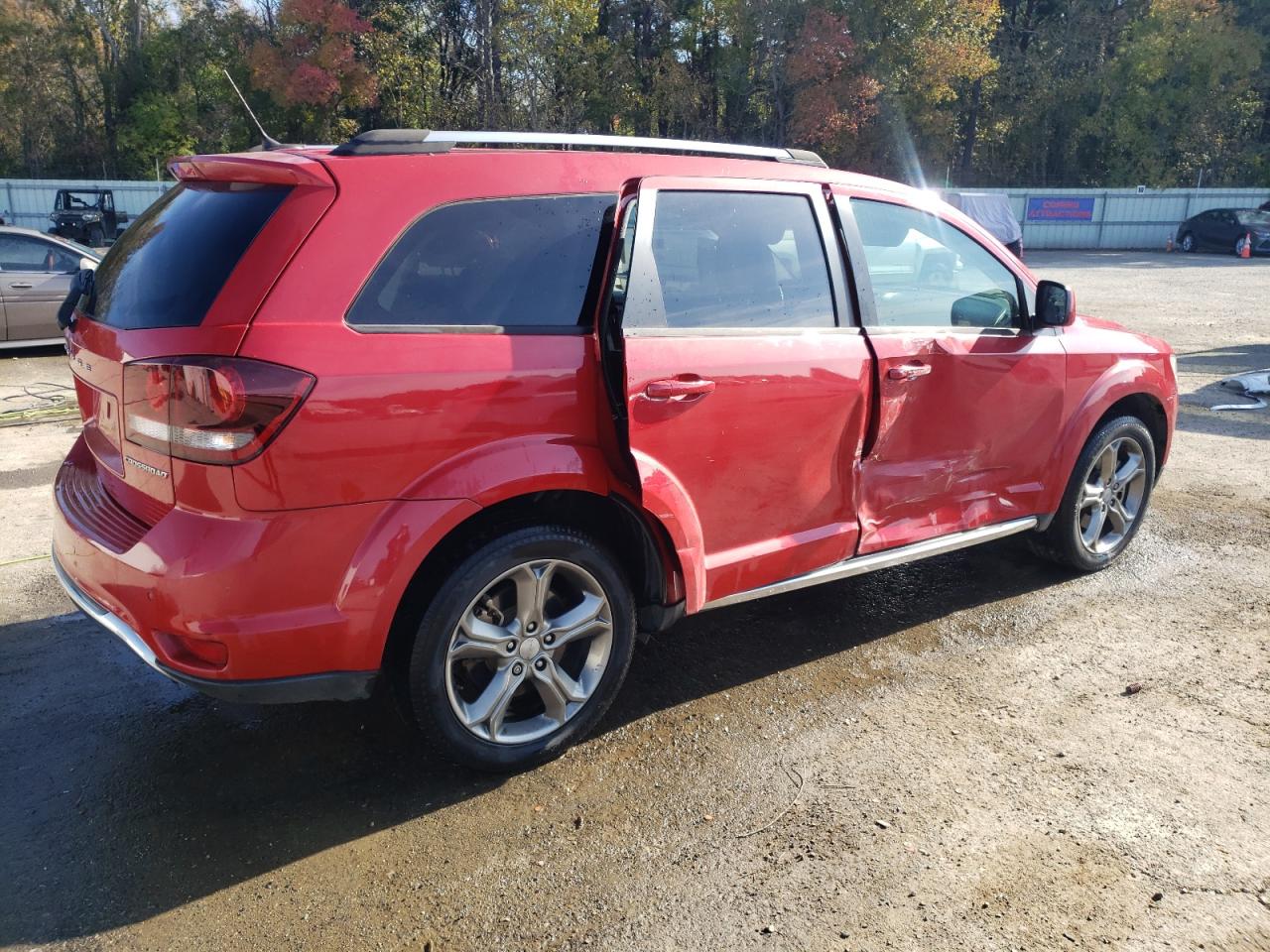 2017 Dodge Journey - Image 3