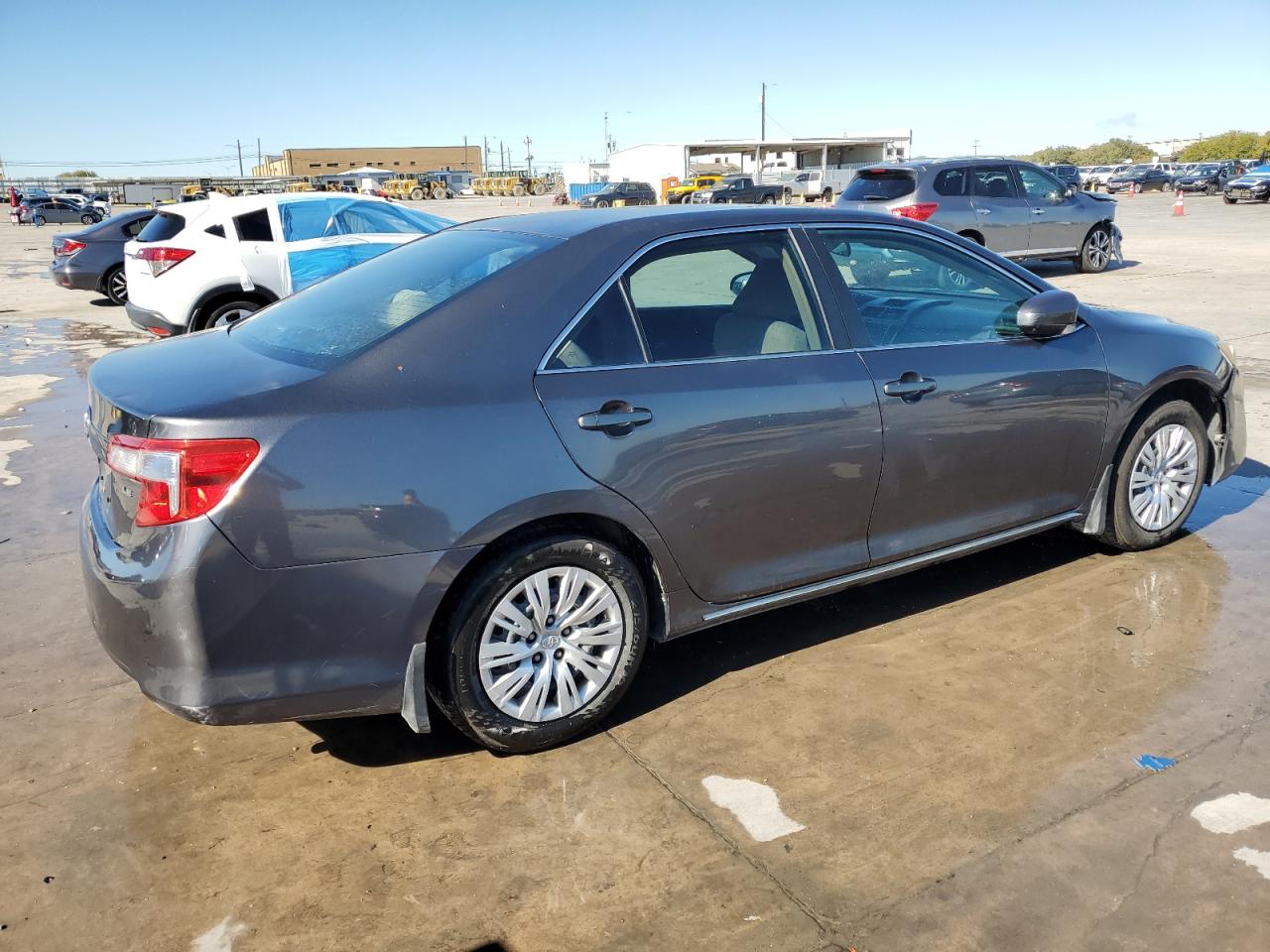 VIN 4T4BF1FKXDR286932 2013 TOYOTA CAMRY no.3