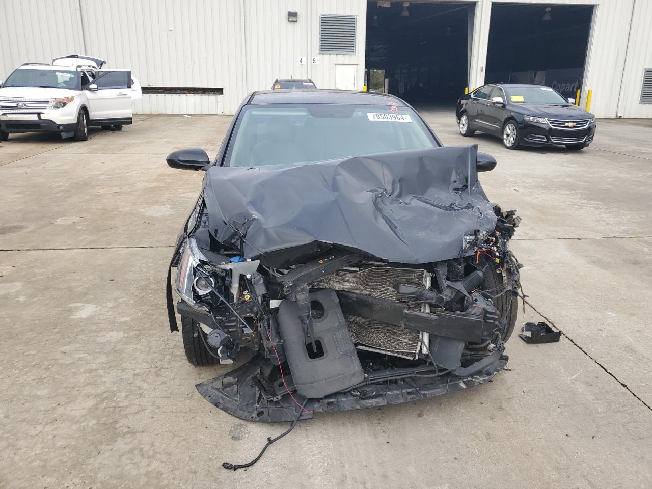 2019 Hyundai Elantra - Image 5