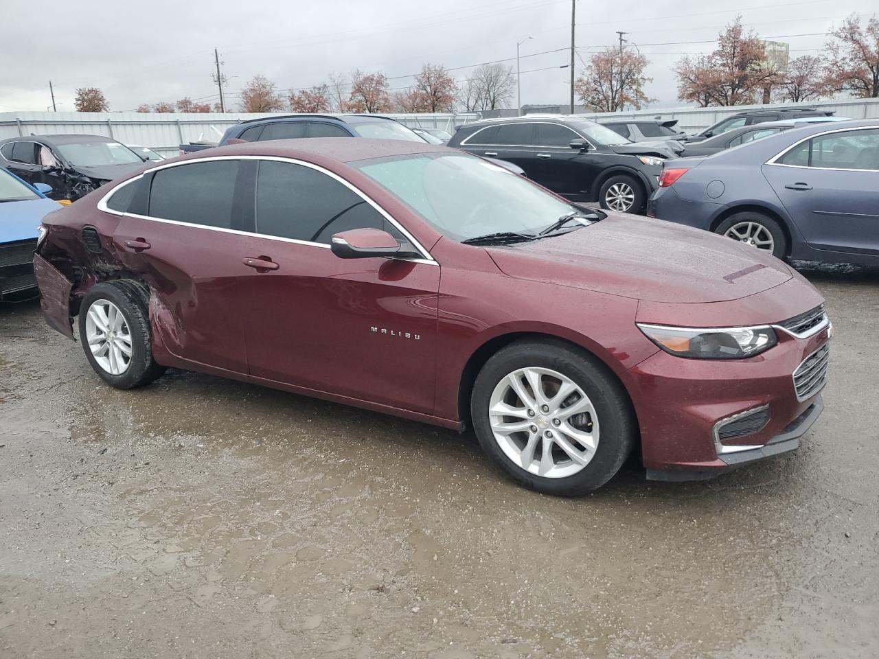 2016 Chevrolet Malibu - Image 4