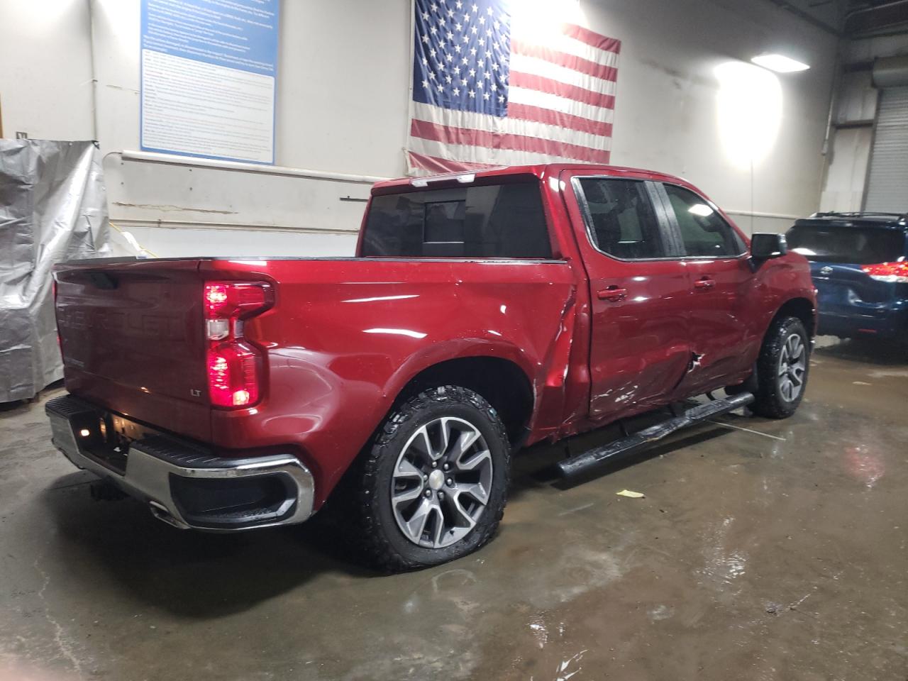 2021 Chevrolet Silverado - Image 3