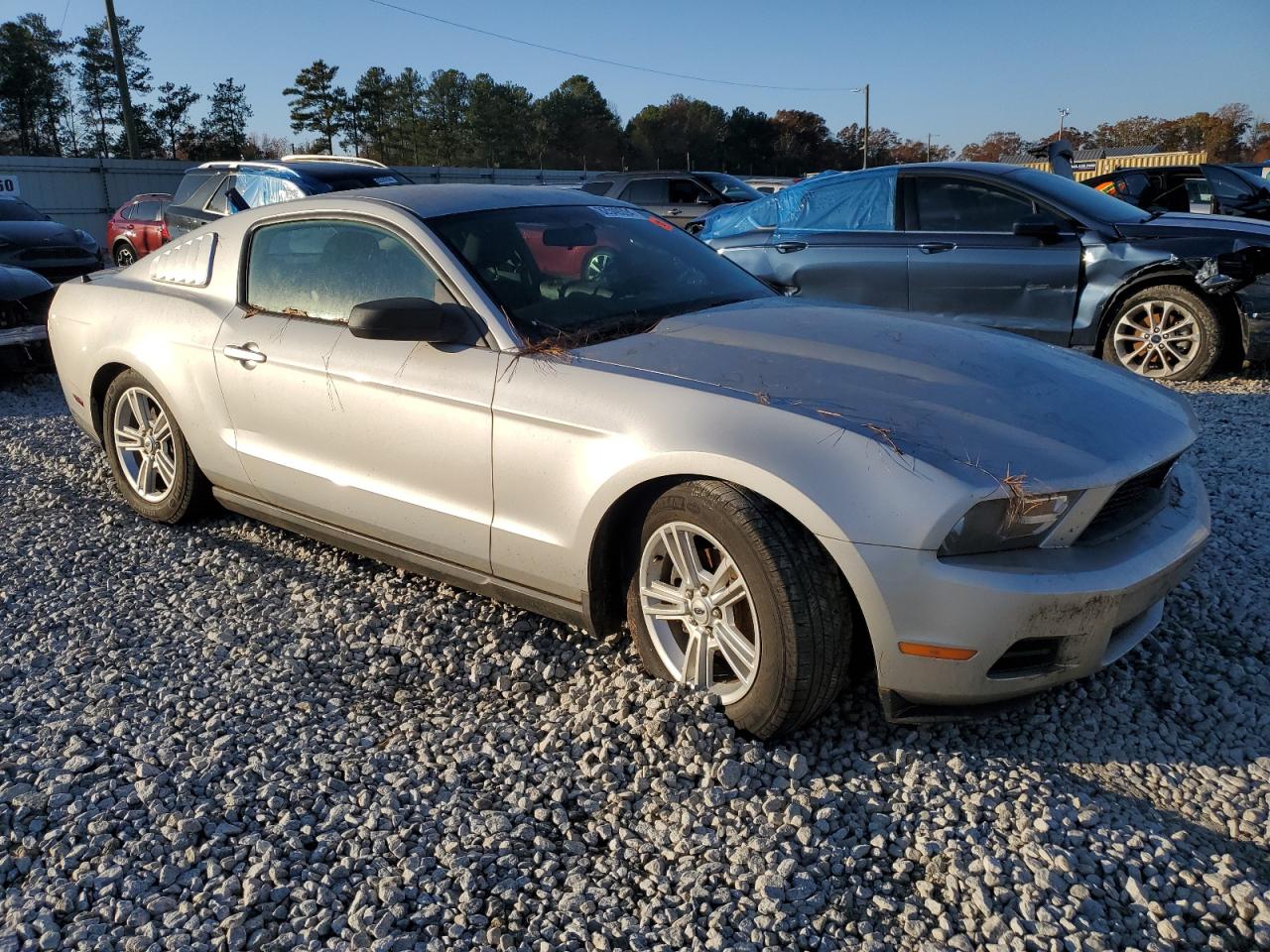 2010 Ford Mustang - Image 4