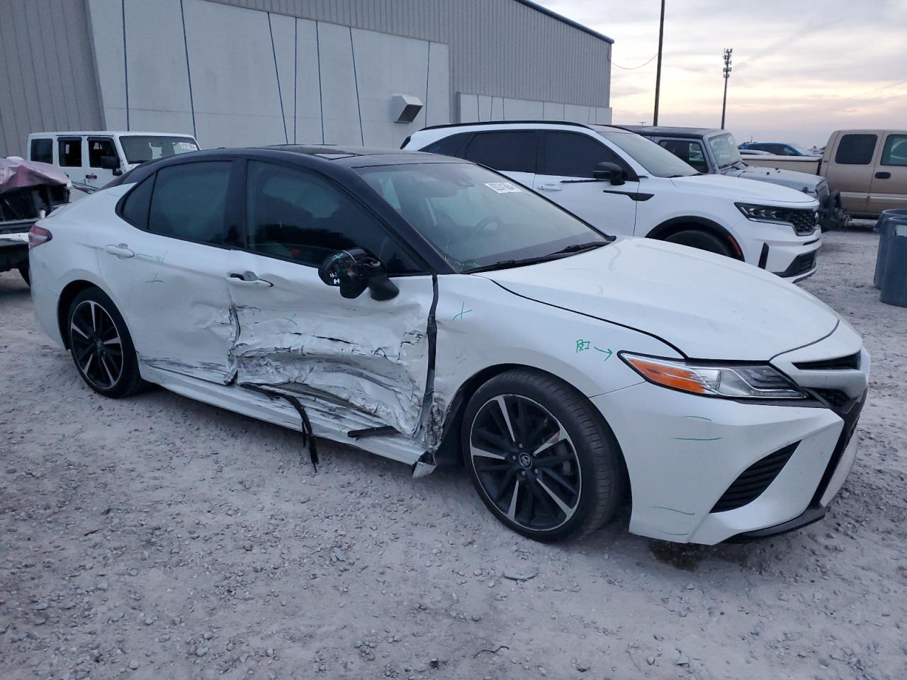 2020 Toyota Camry - Image 4