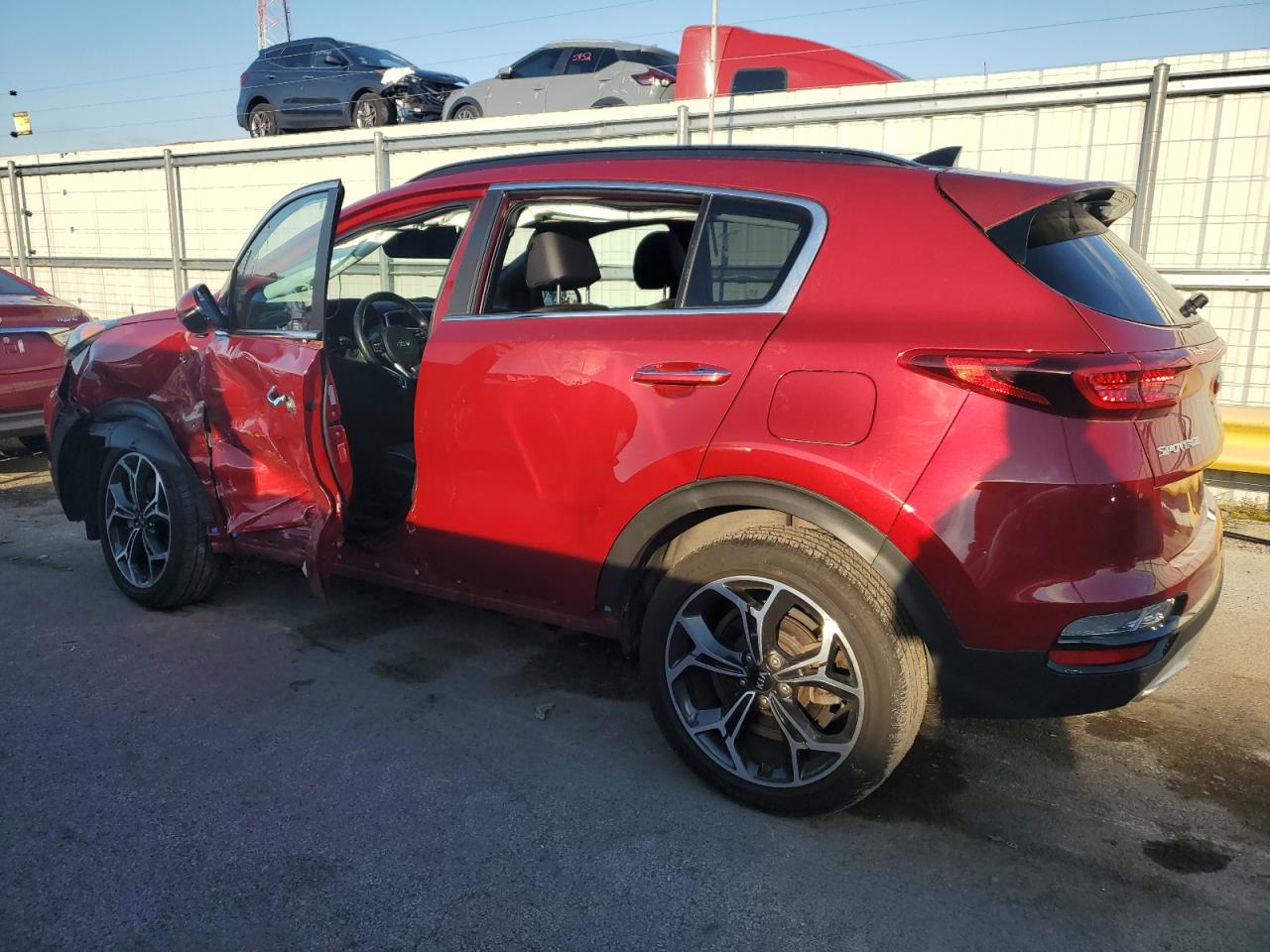 2022 Kia Sportage - Image 2