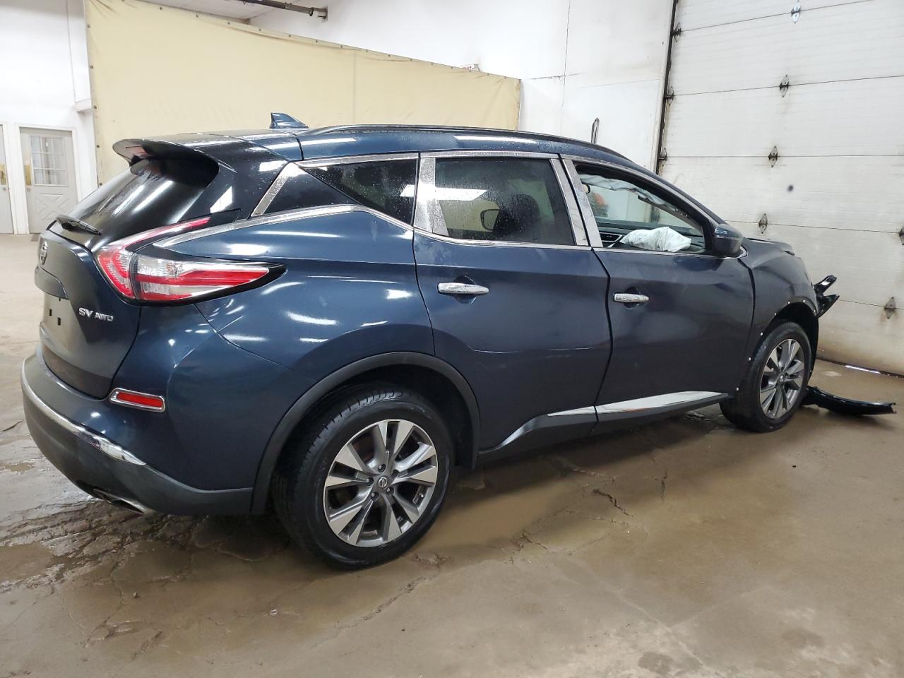 2017 Nissan Murano - Image 3
