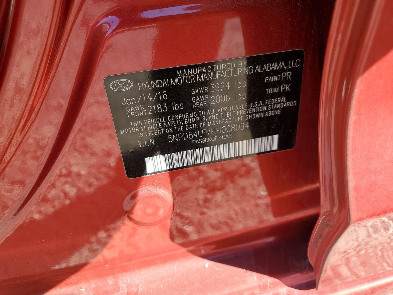 2017 Hyundai Elantra - Image 12