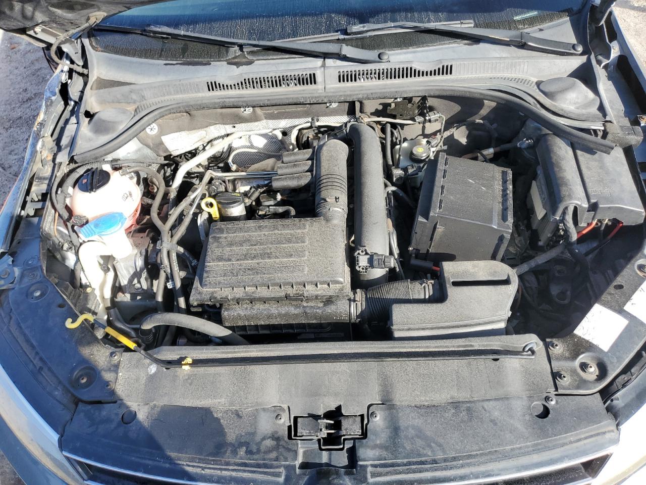 2016 Volkswagen Jetta - Image 11
