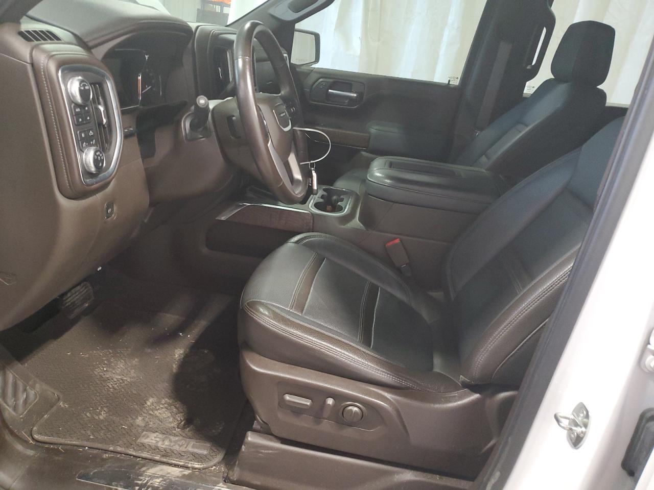 2021 GMC Sierra - Image 7