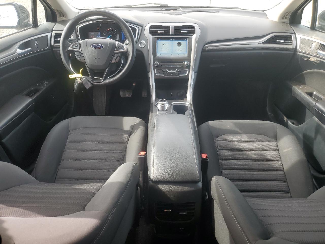 2017 Ford Fusion - Image 8