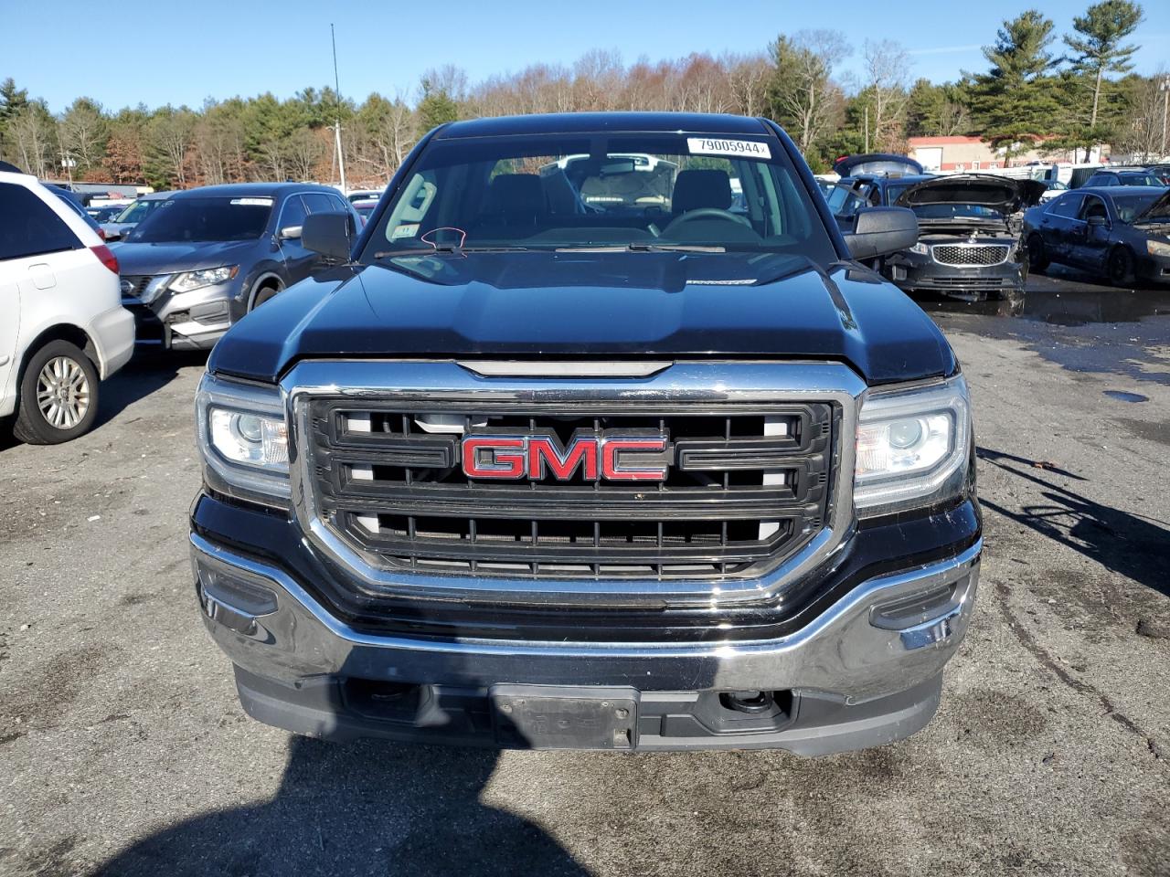 2016 GMC Sierra - Image 5