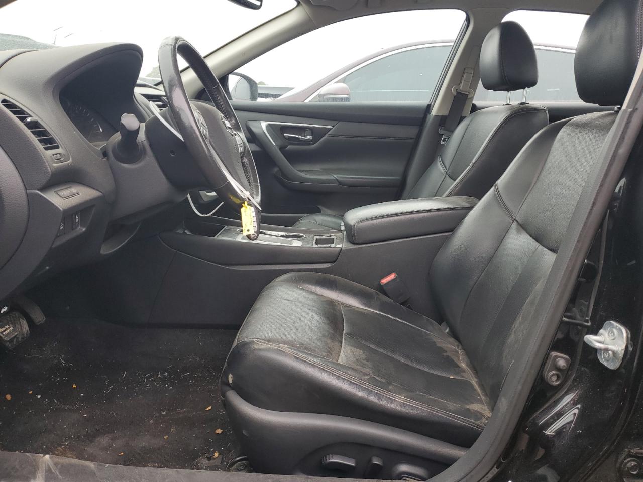 2017 Nissan Altima - Image 7