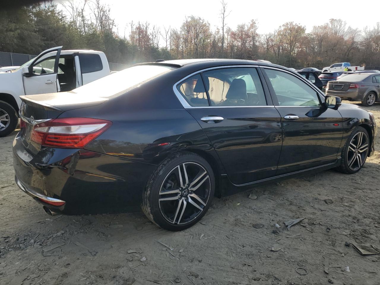 2016 Honda Accord - Image 2