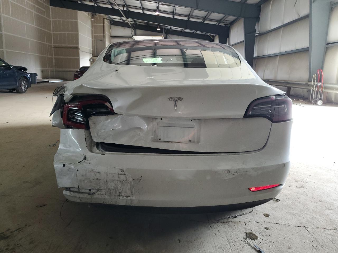 2018 Tesla Model 3 VIN: 5YJ3E1EA2JF019688 Lot: 79081454