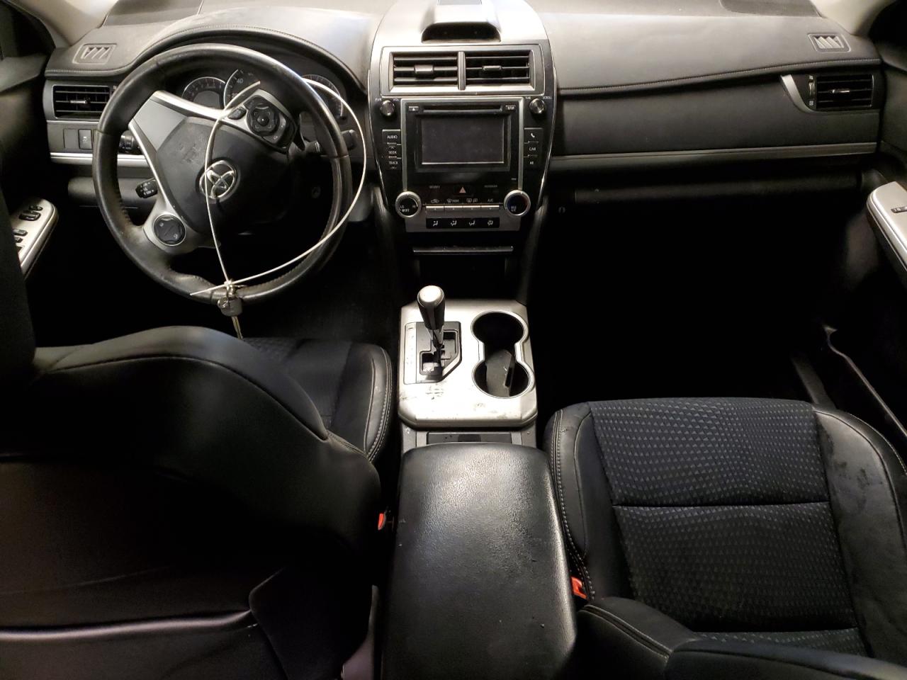 2012 Toyota Camry - Image 8