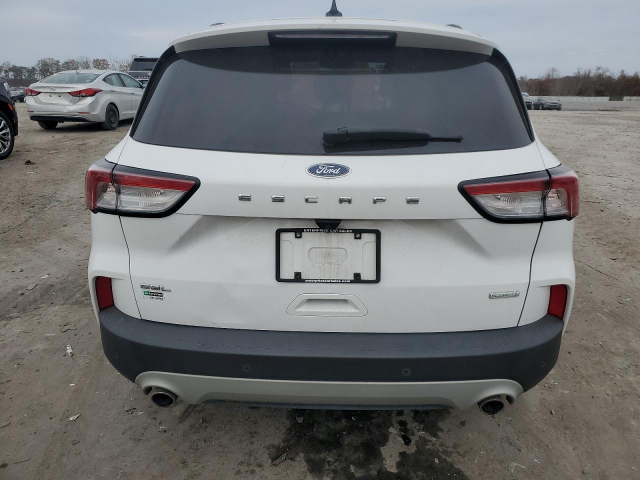 2020 Ford Escape - Image 6