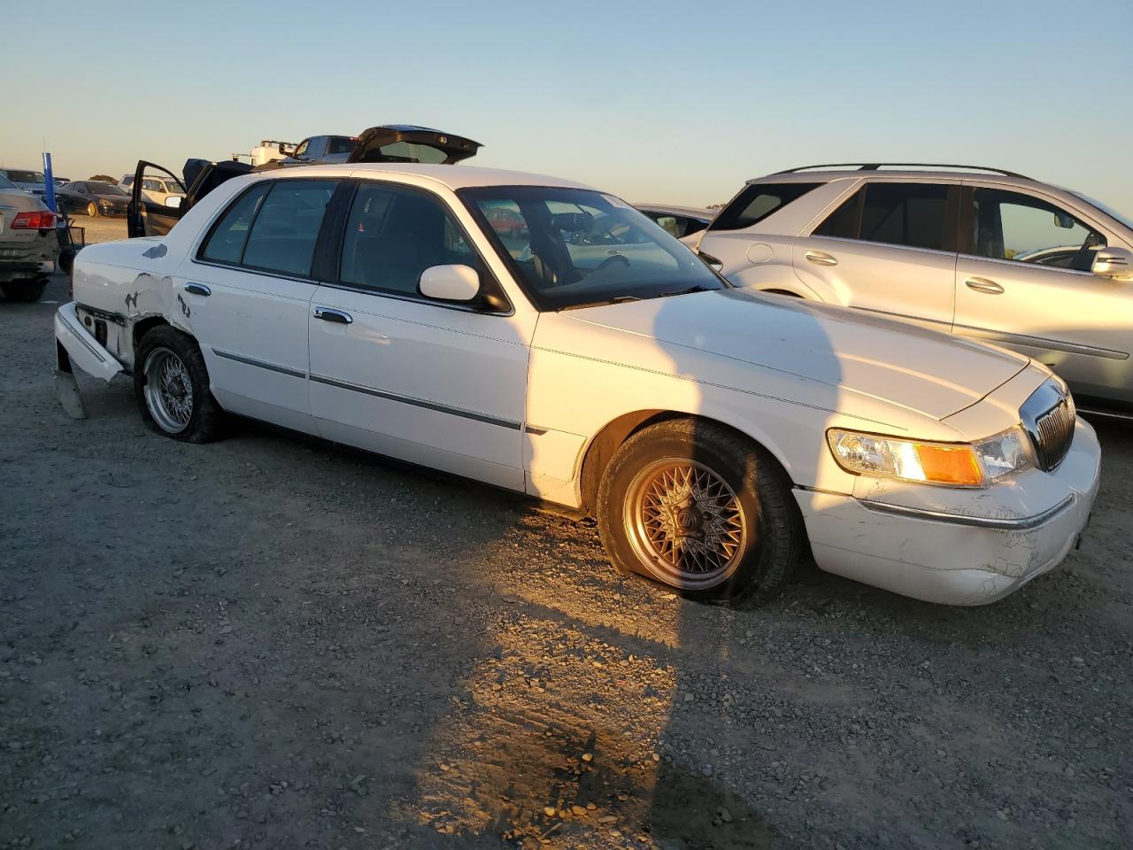 1999 Mercury Grand Marquis Ls VIN: 2MEFM75W1XX642371 Lot: 79924294