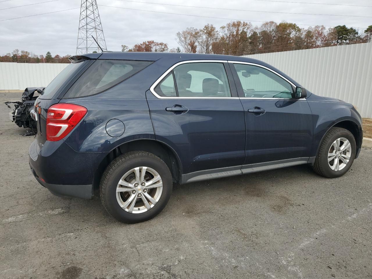 2016 Chevrolet Equinox - Image 3