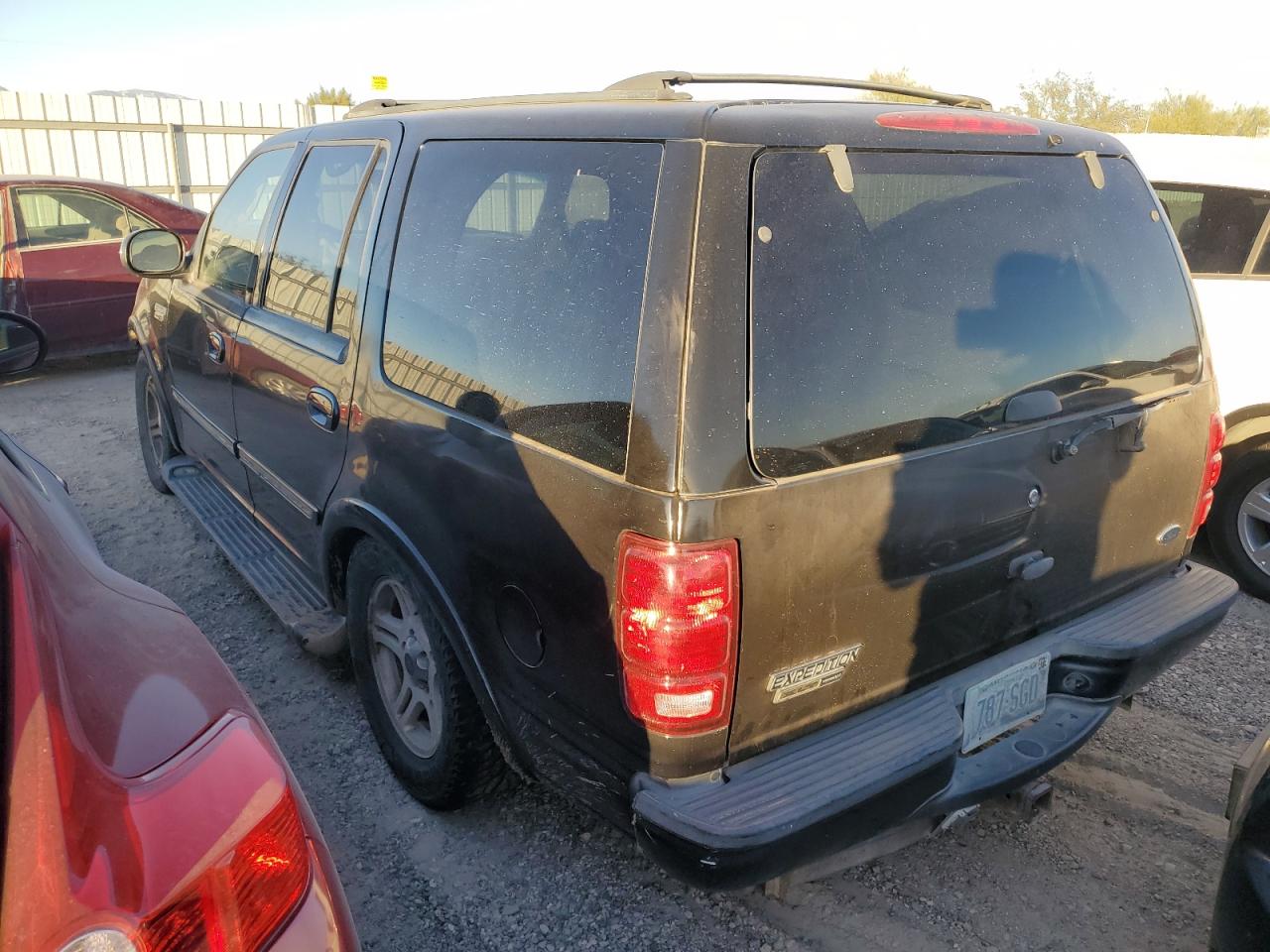 2002 Ford Expedition - Image 2