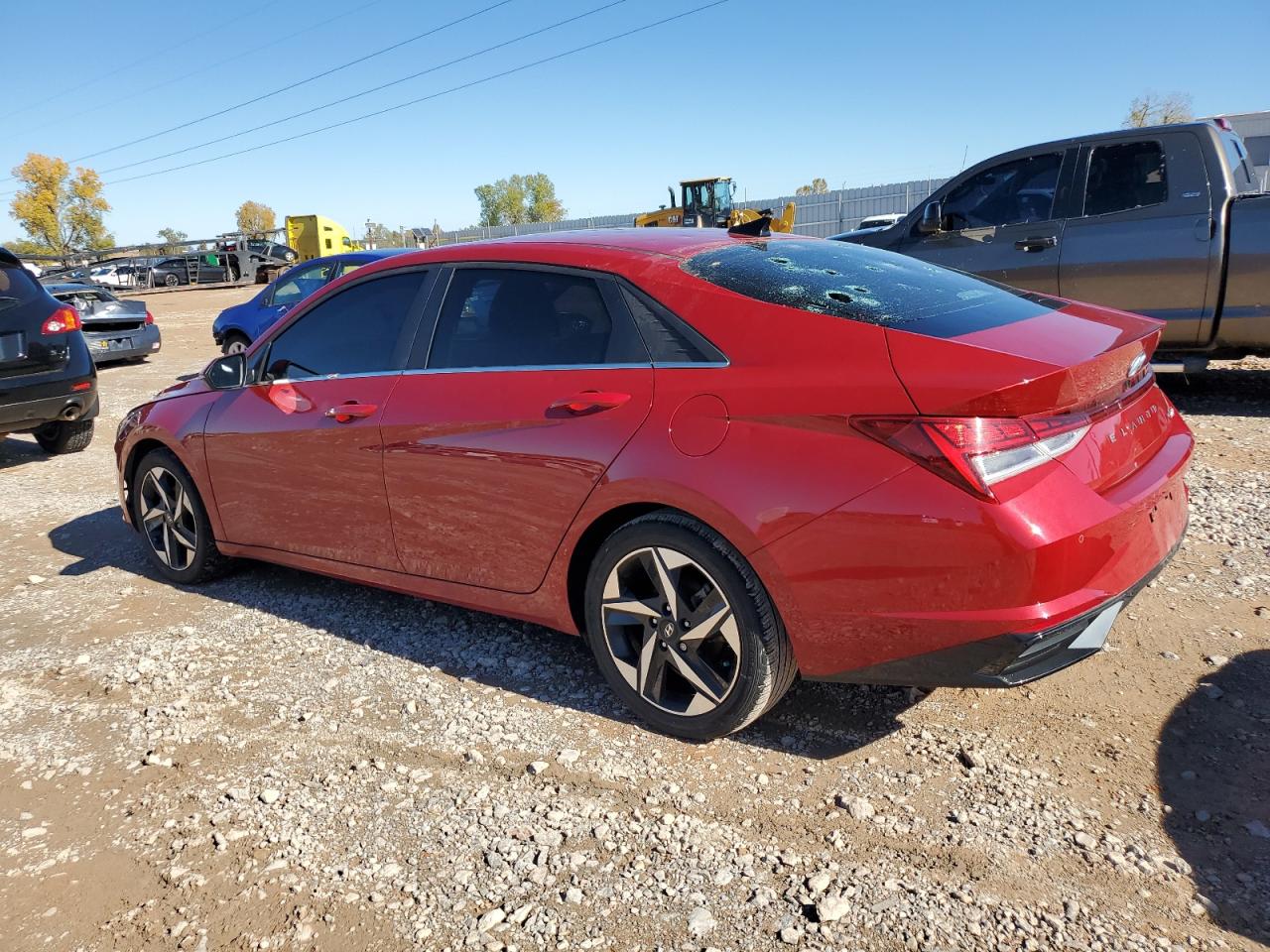 2023 Hyundai Elantra - Image 2