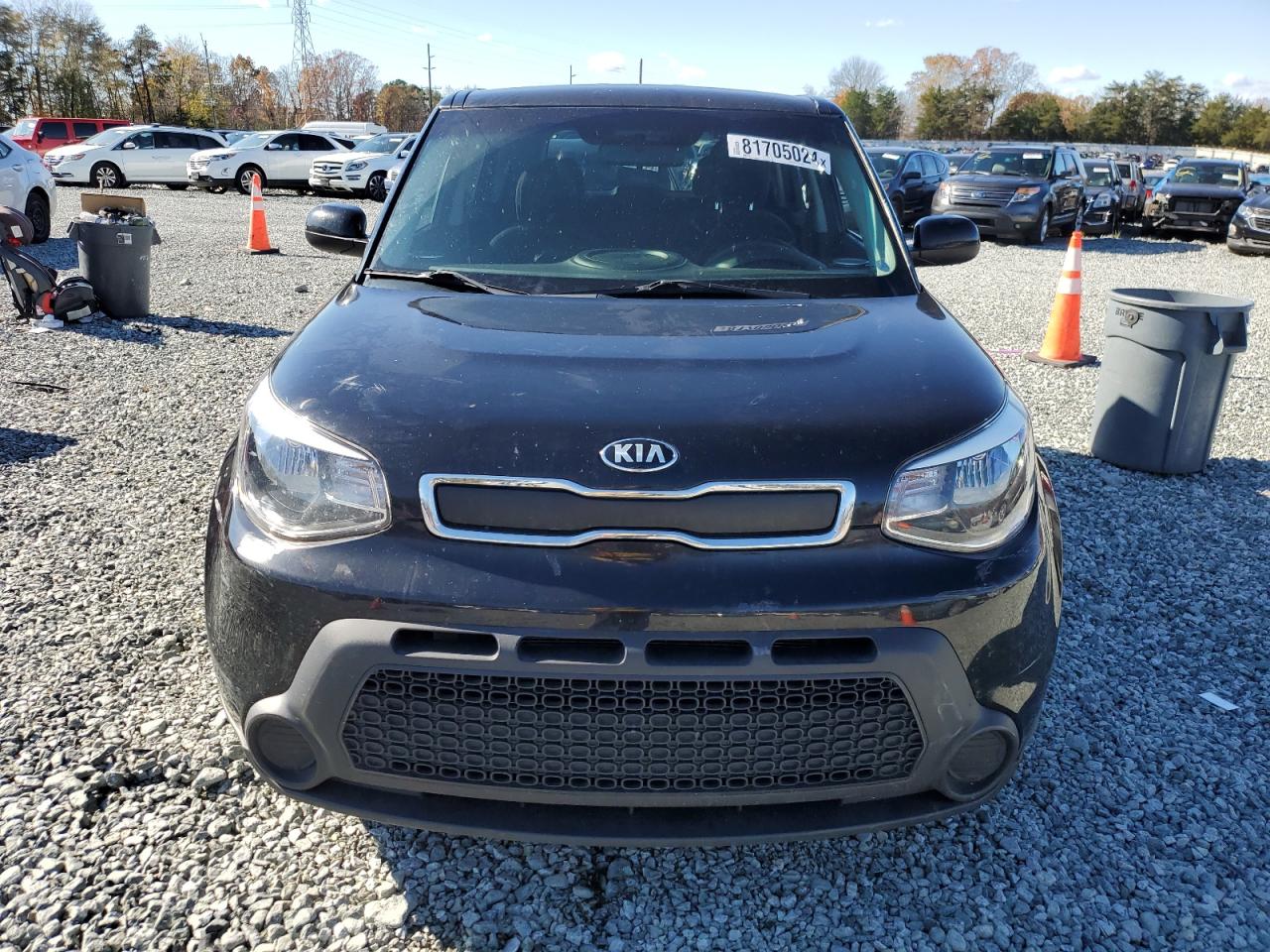 VIN KNDJN2A23G7328791 2016 KIA SOUL no.5