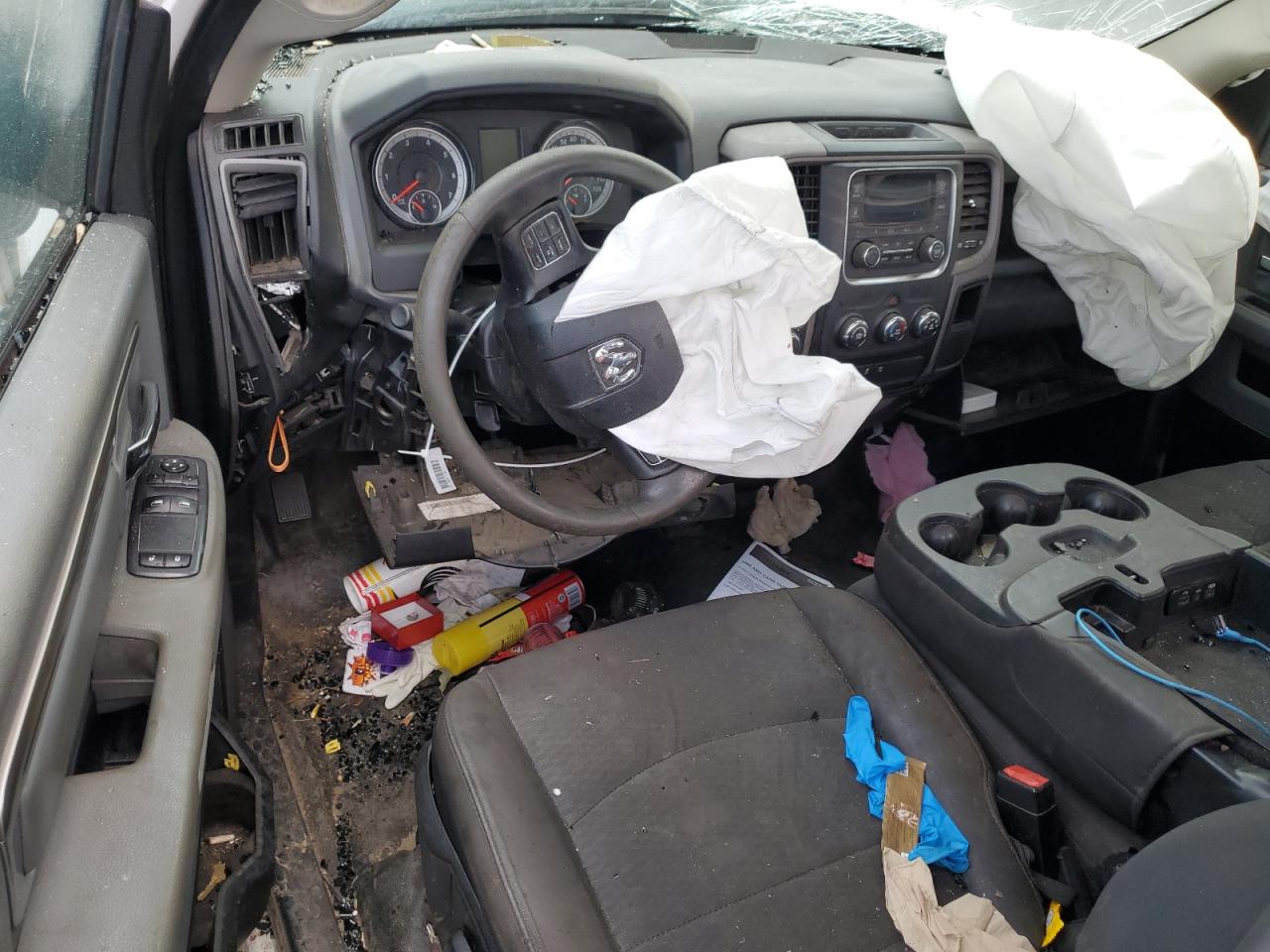 2019 RAM 1500 - Image 8