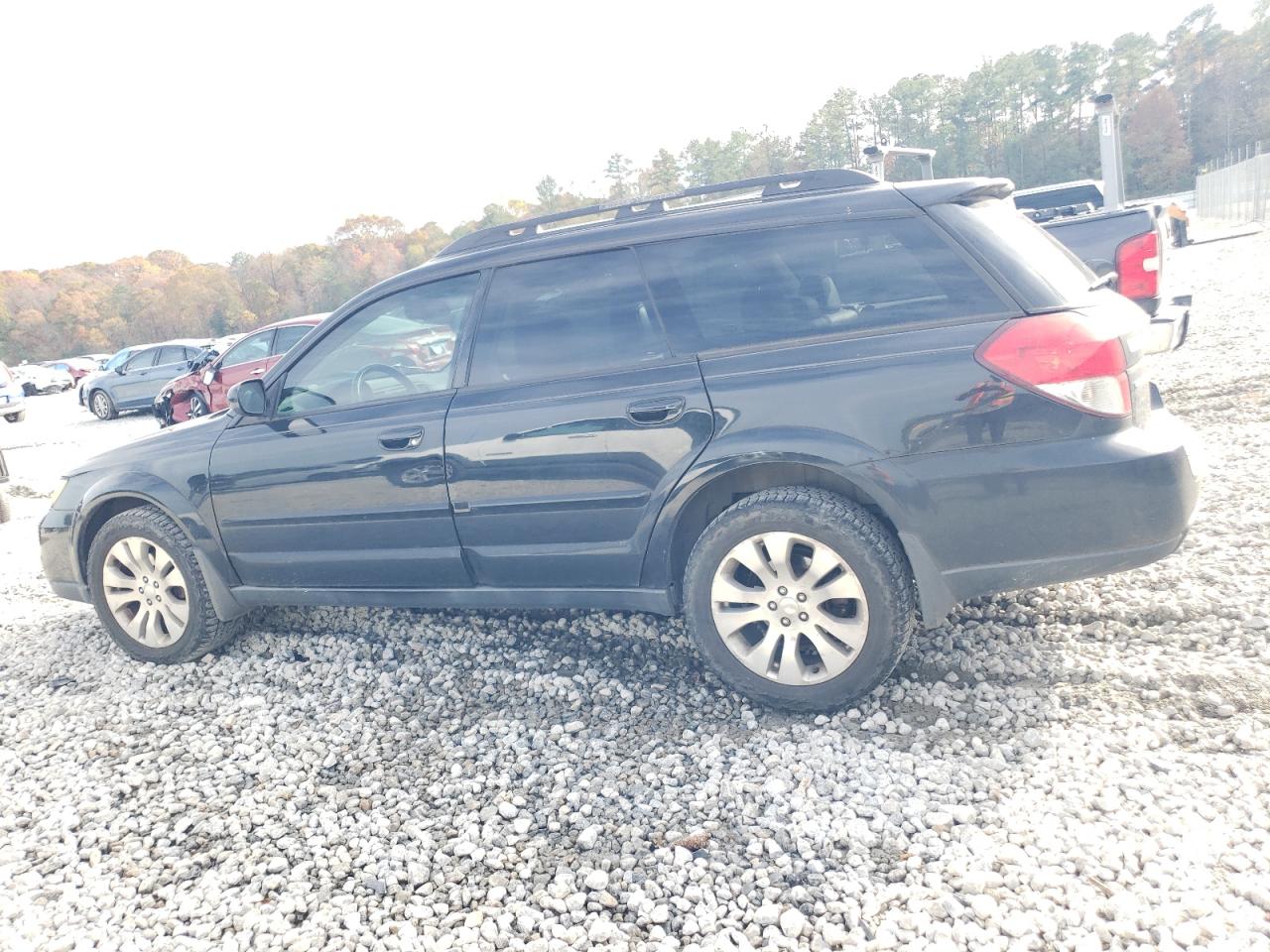 2009 Subaru Outback - Image 2