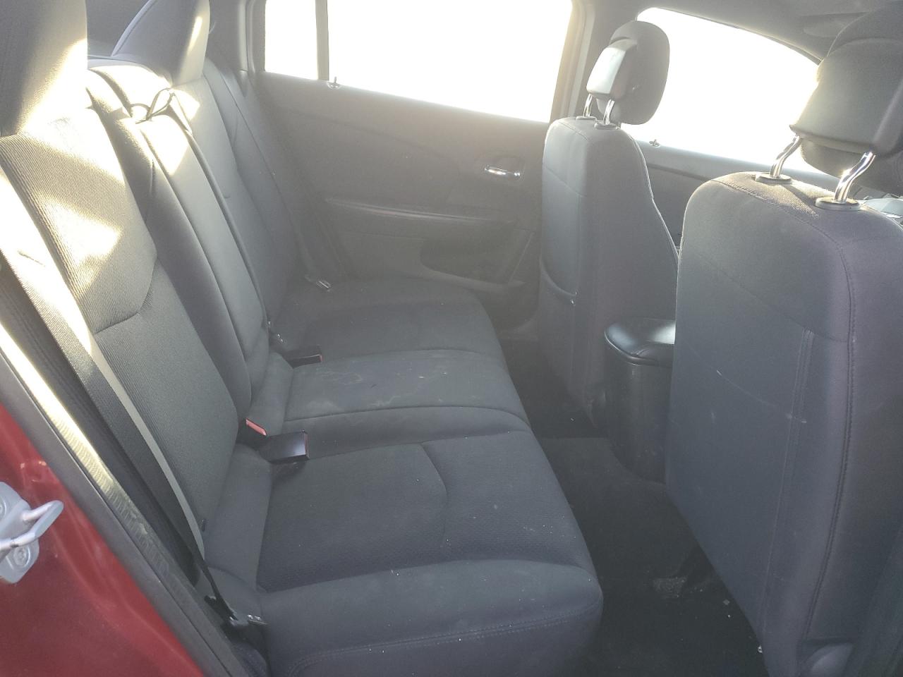 2013 Chrysler 200 - Image 10