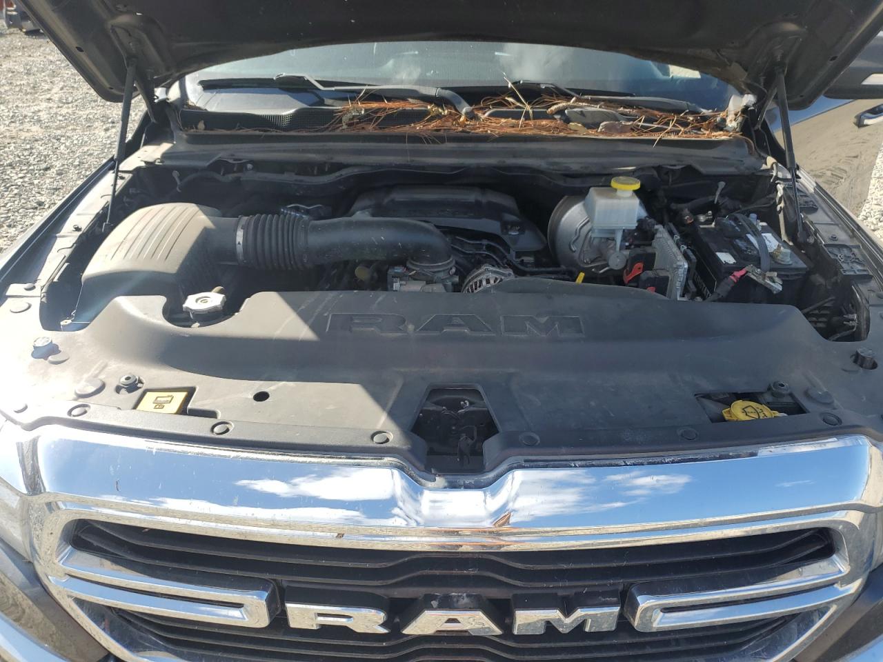 2019 RAM 1500 - Image 11