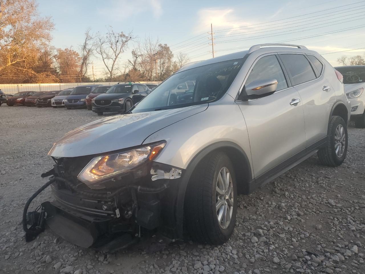 VIN JN8AT2MV0KW396870 2019 NISSAN ROGUE no.1