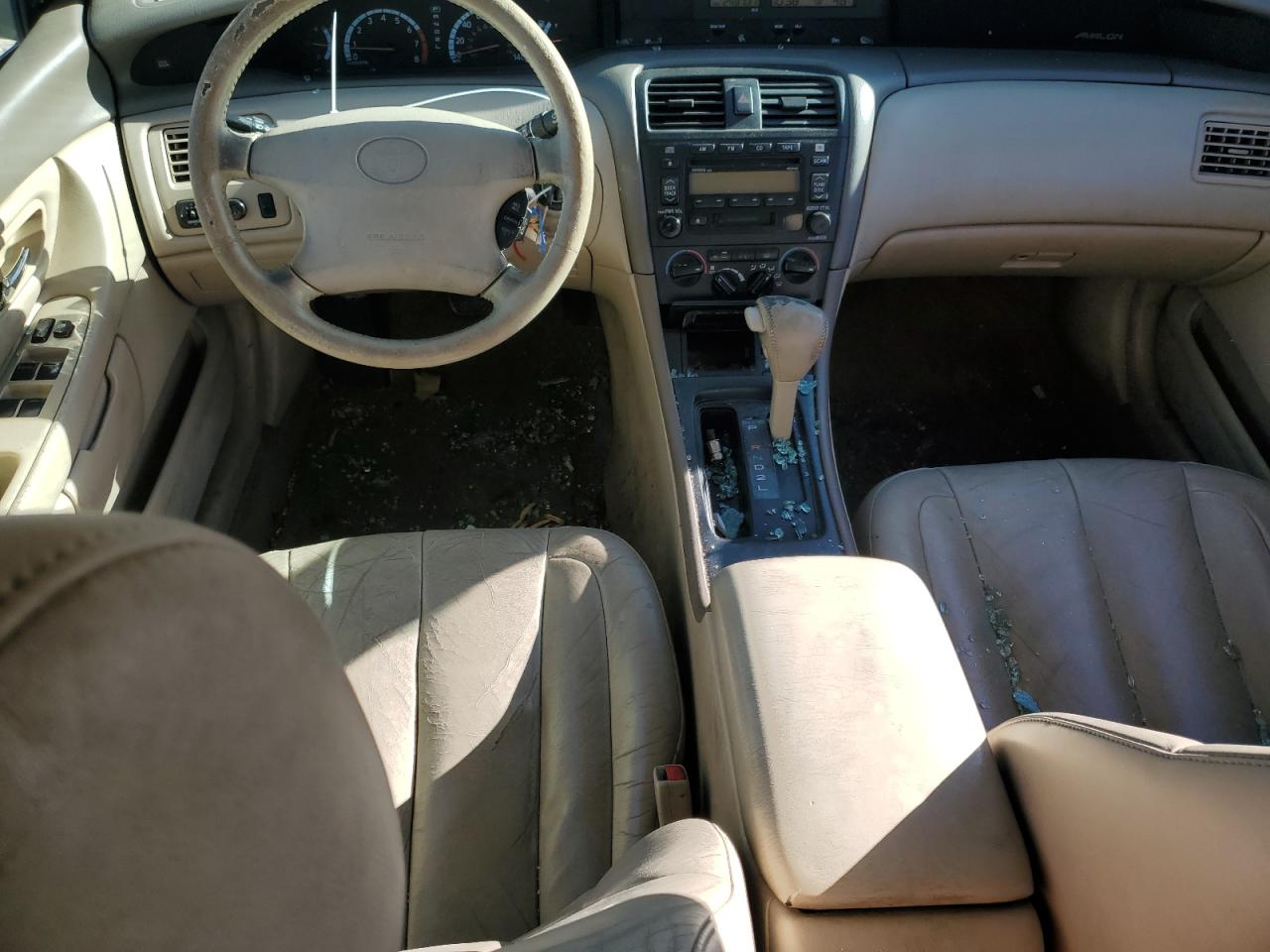 2001 Toyota Avalon - Image 8