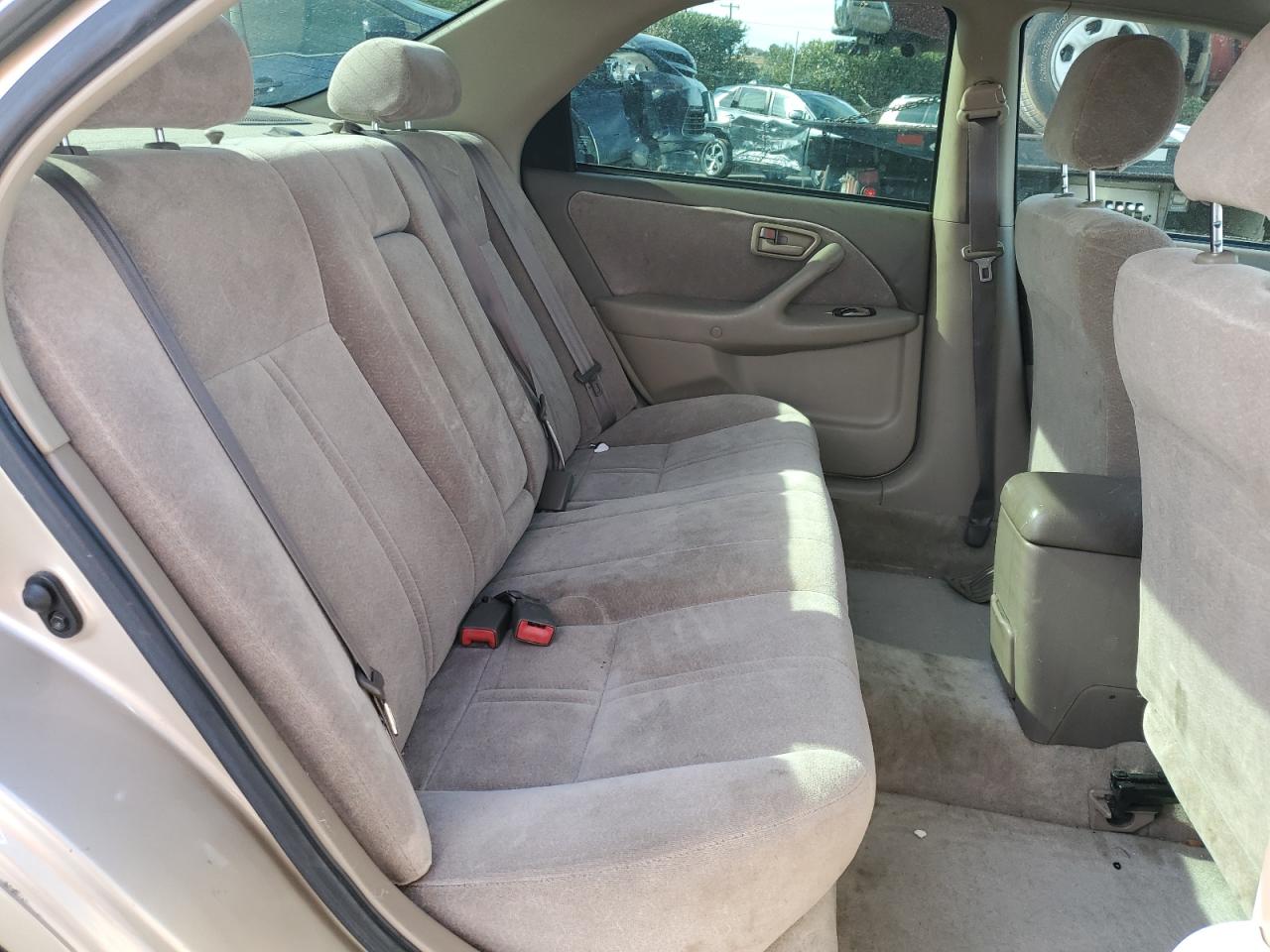 1998 Toyota Camry - Image 10