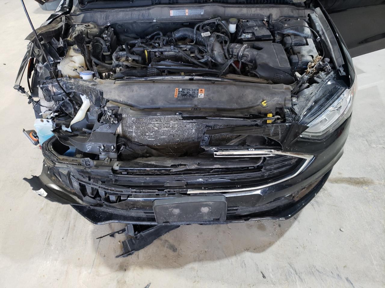 2018 Ford Fusion - Image 11