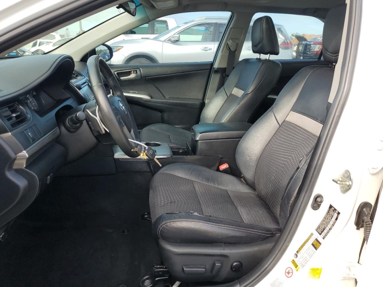 2014 Toyota Camry - Image 7