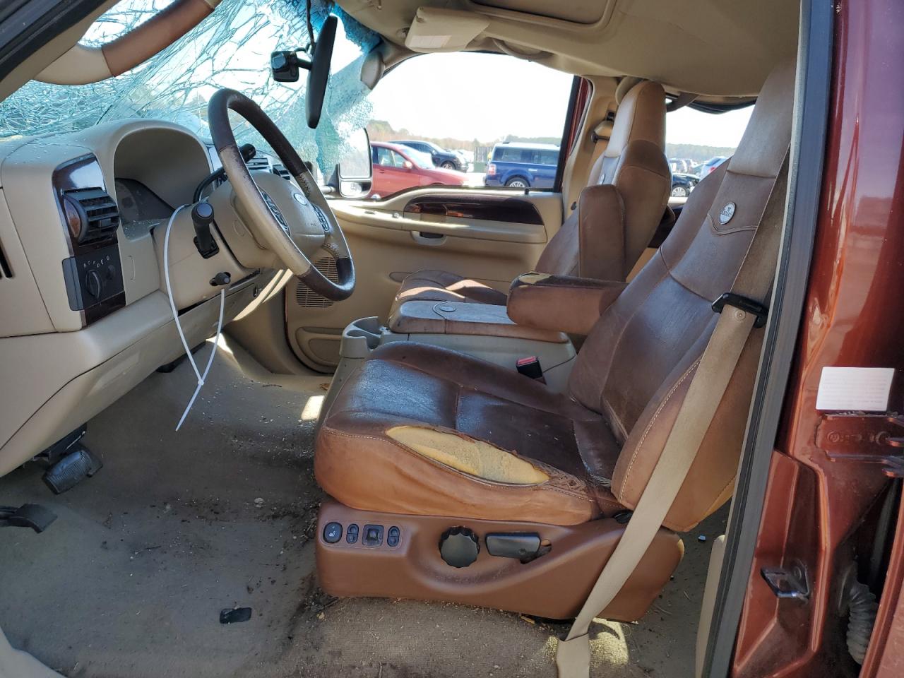 2005 Ford F250 - Image 7