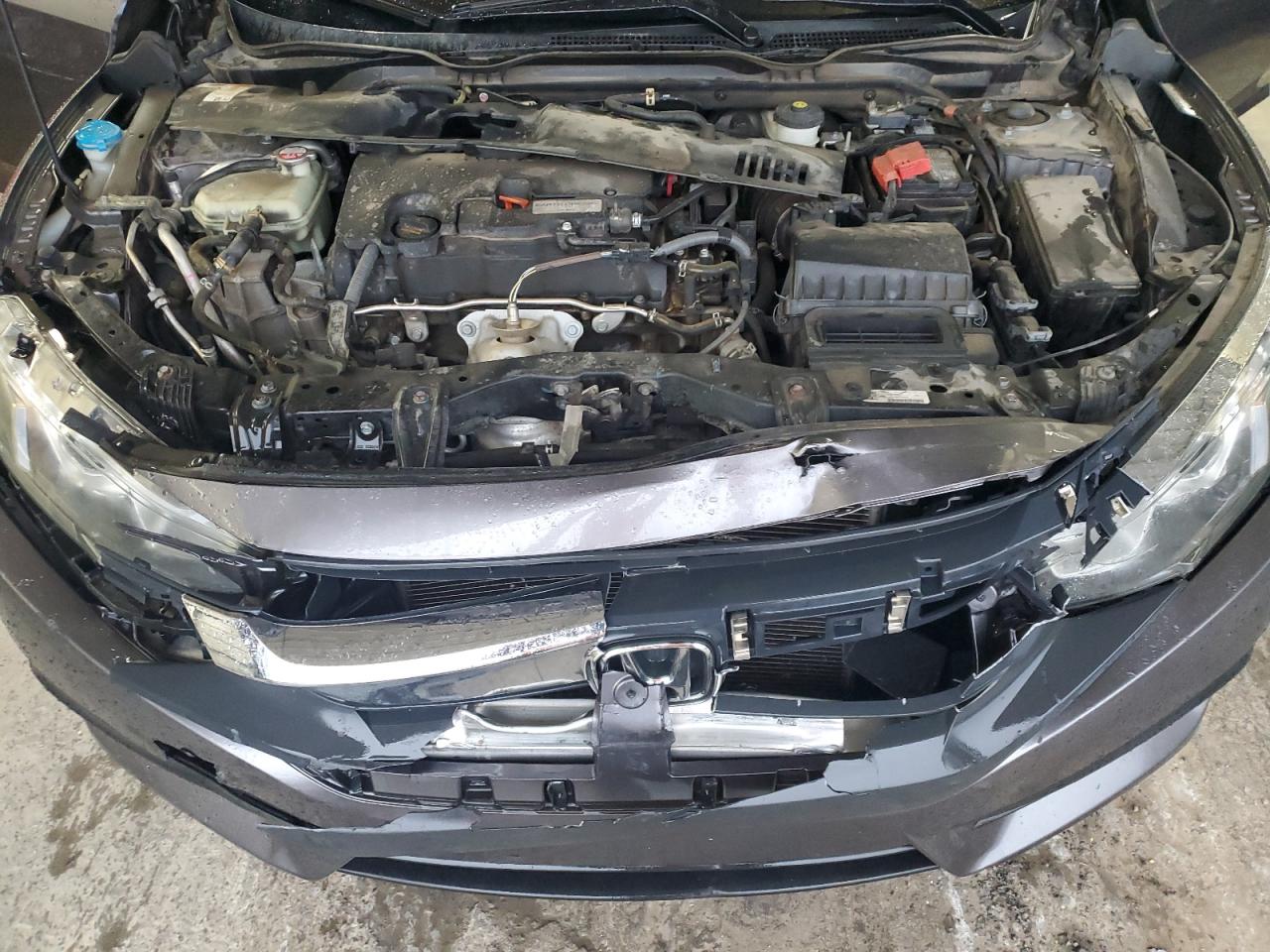 2018 Honda Civic - Image 11