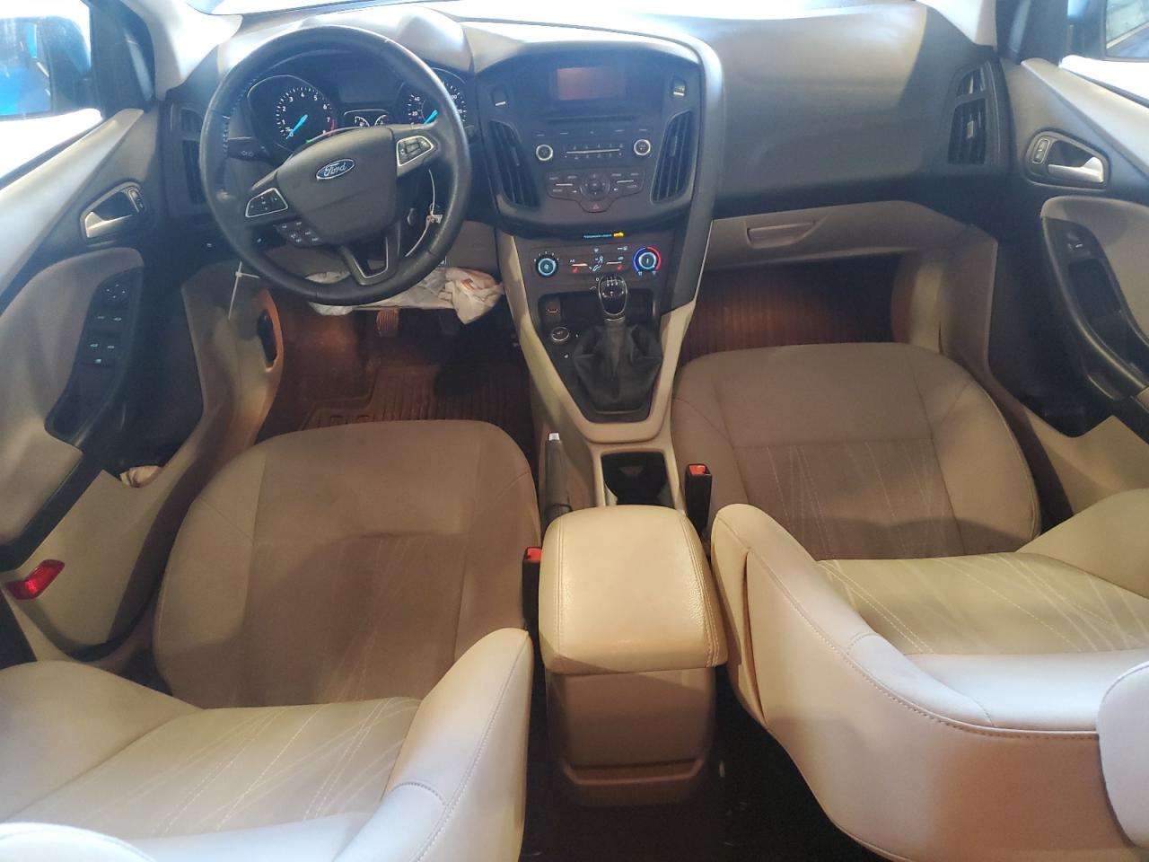 2015 Ford Focus - Image 8