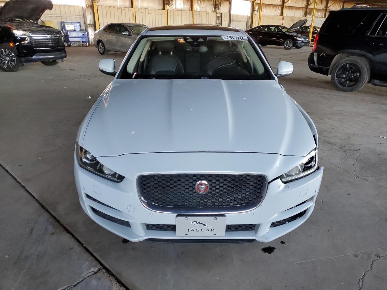 VIN SAJAE4BG3HA948584 2017 JAGUAR XE no.5