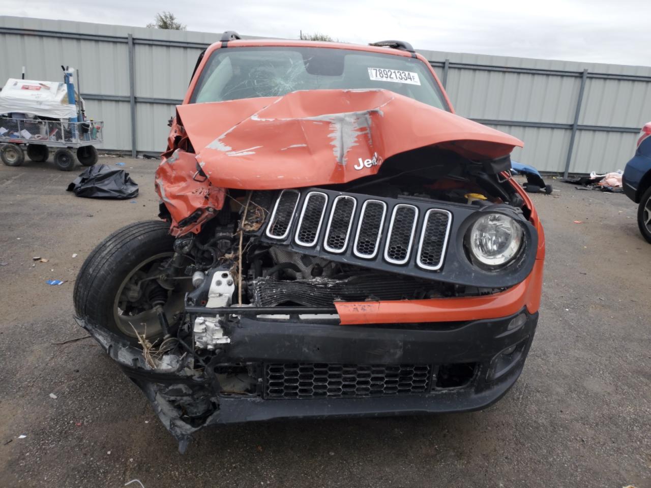 2015 Jeep Renegade - Image 5