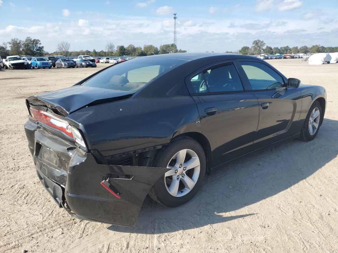 VIN 2C3CDXBG0EH150038 2014 DODGE CHARGER no.3