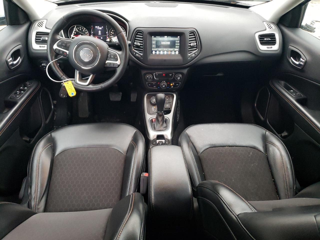 2020 Jeep Compass - Image 8