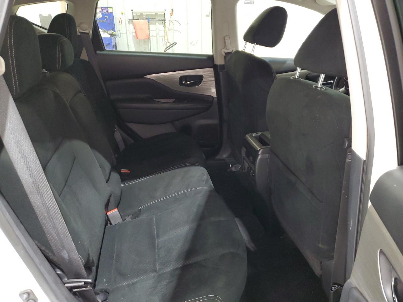 2018 Nissan Murano - Image 11