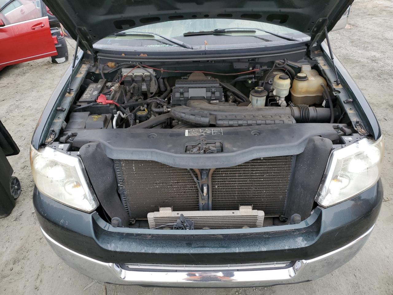 2005 Ford F-150 - Image 11