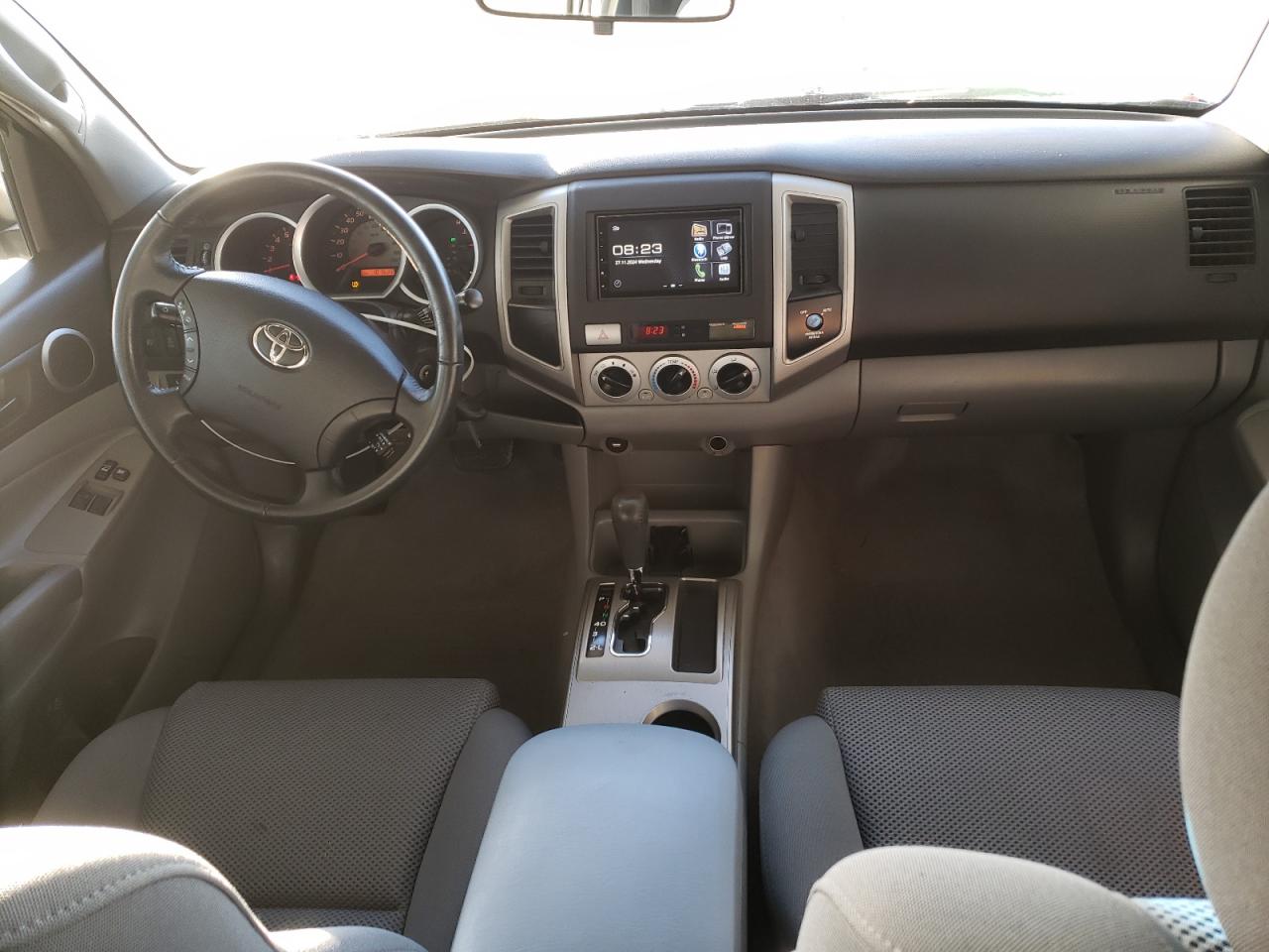 2007 Toyota Tacoma - Image 8