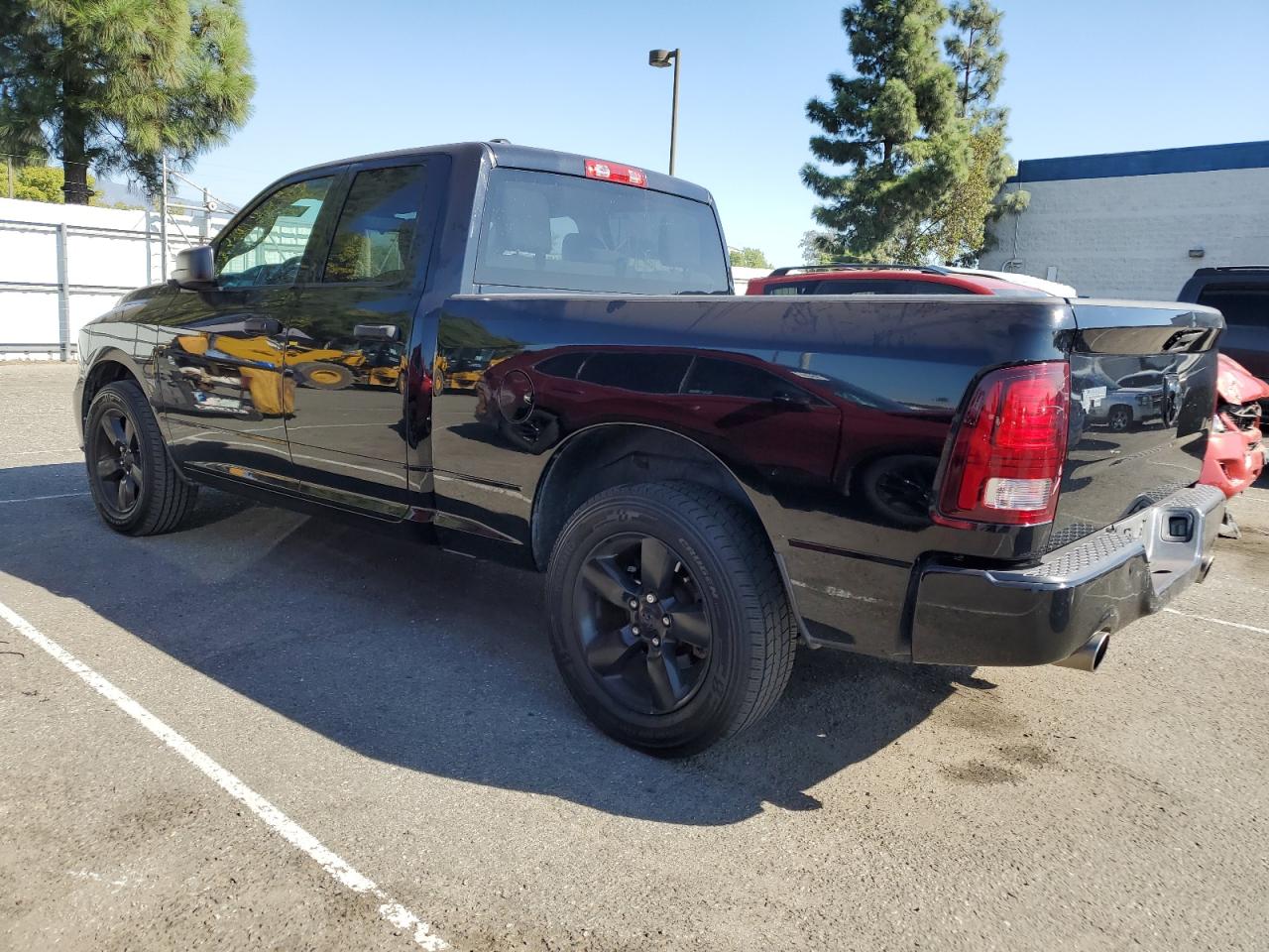 2014 RAM 1500 - Image 2